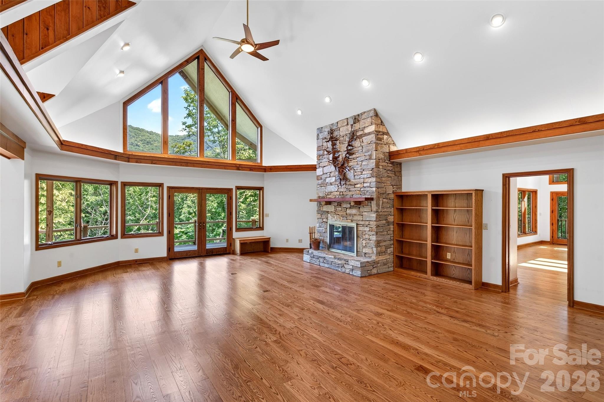 117 Shenandoah Terrace — Montreat