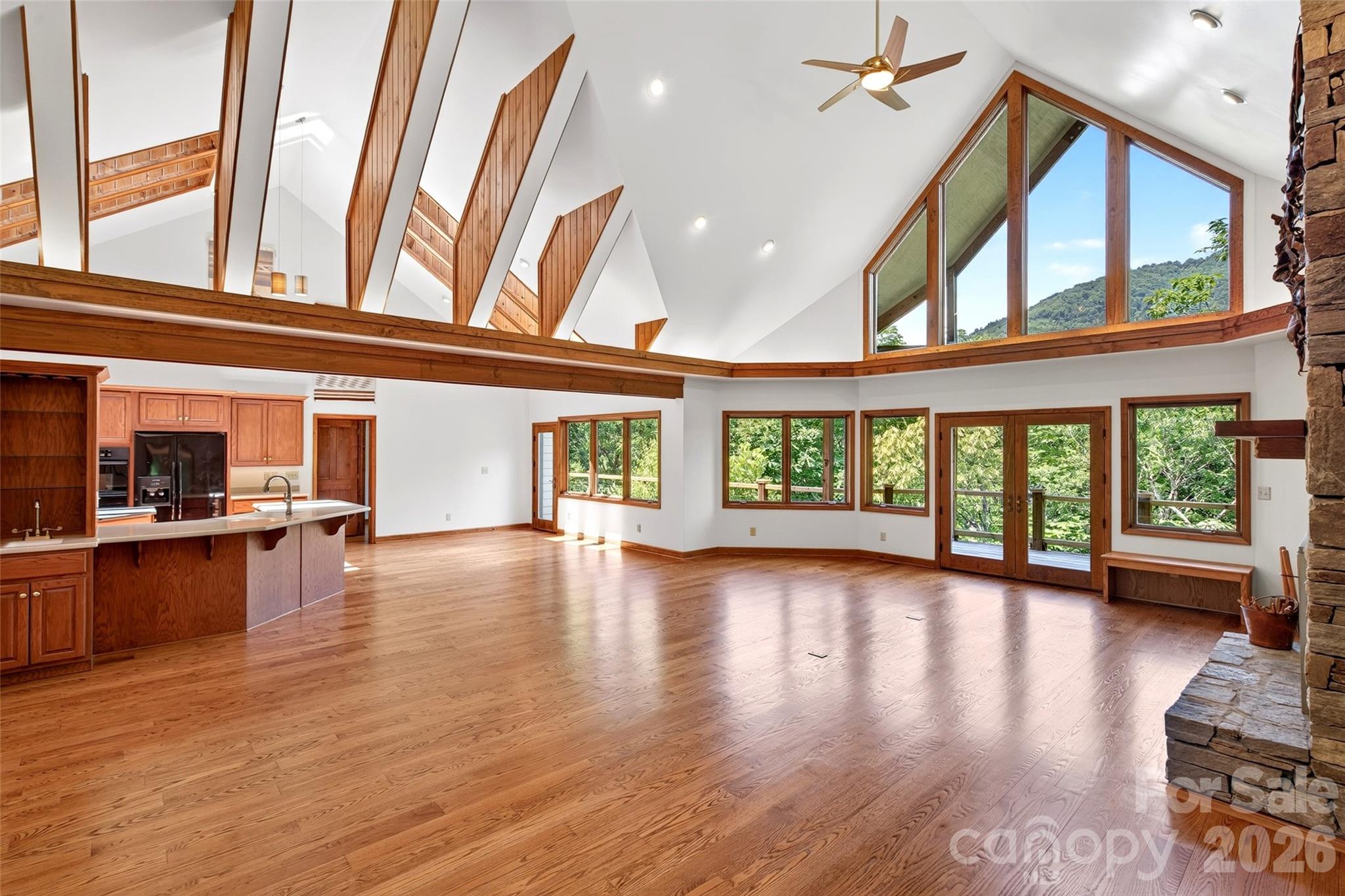 117 Shenandoah Terrace — Montreat