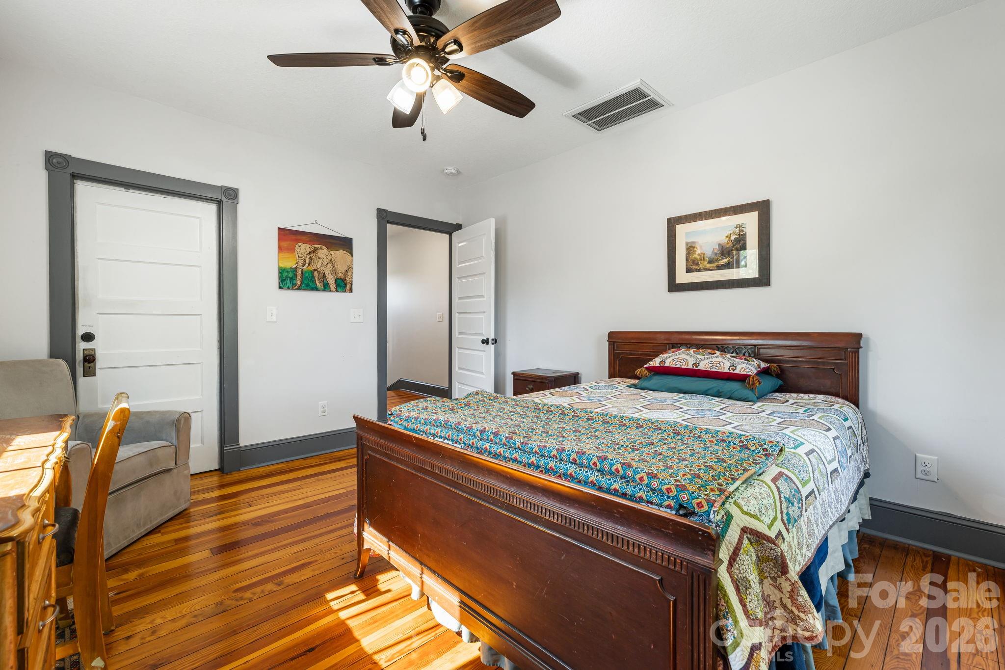 17 Ora Street — Asheville
