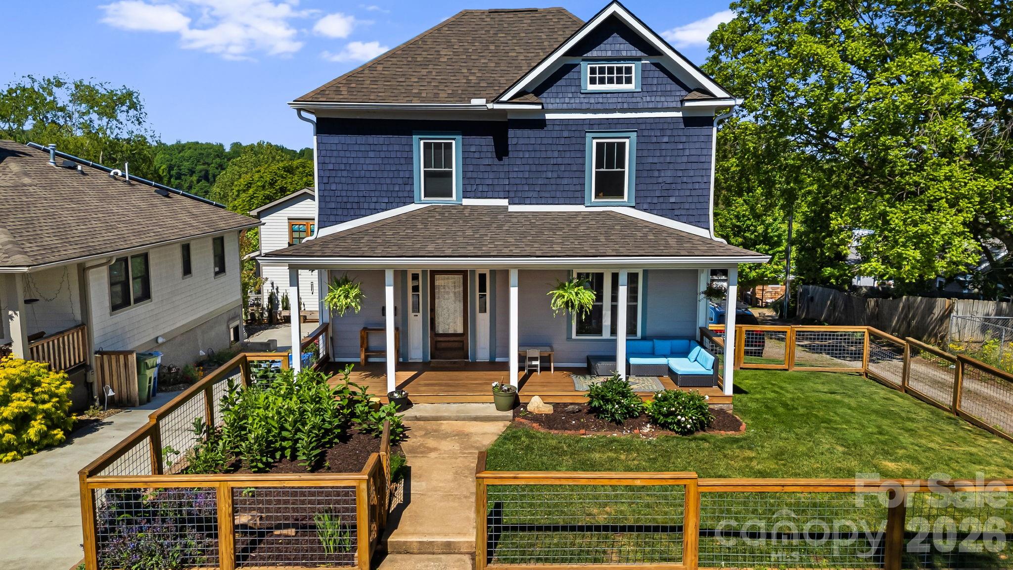 17 Ora Street — Asheville