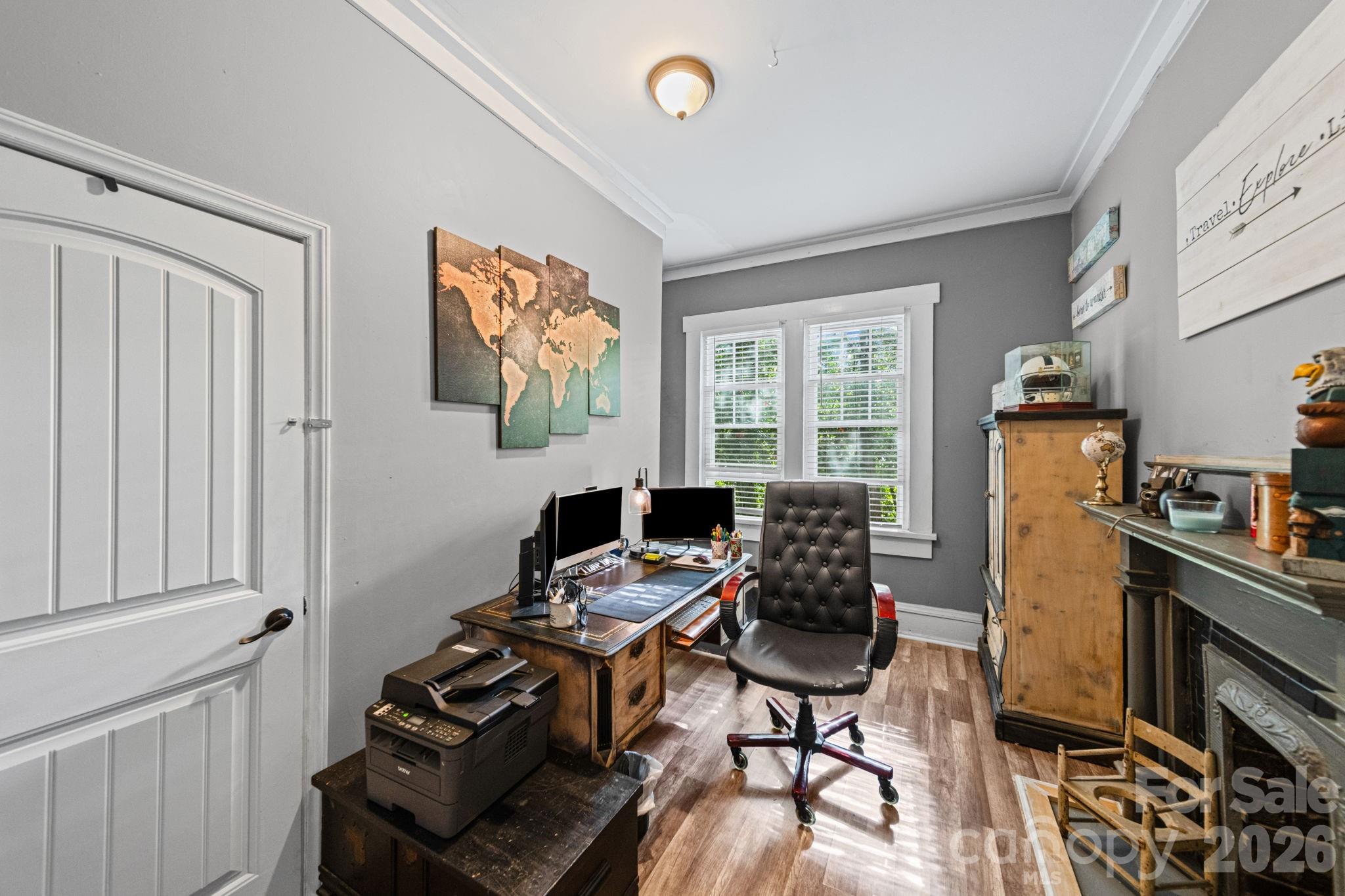 116 W 4th Avenue — Gastonia