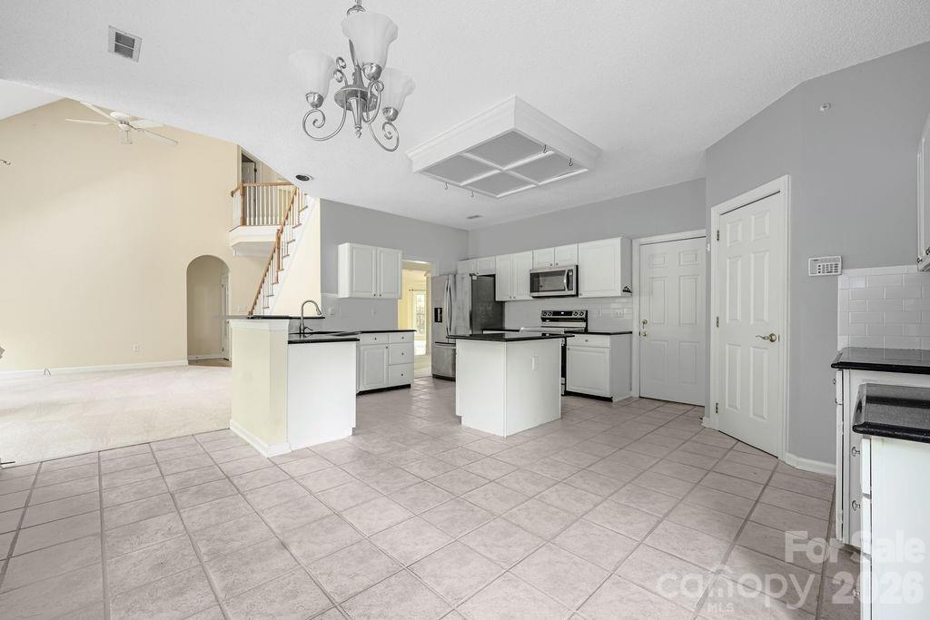 5217 Fairvista Drive — Charlotte