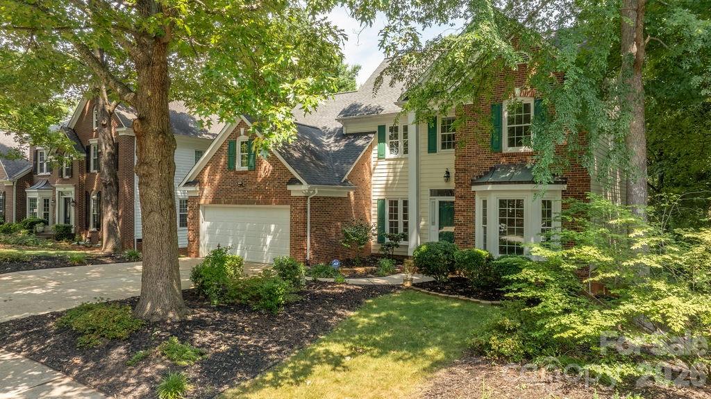5217 Fairvista Drive — Charlotte