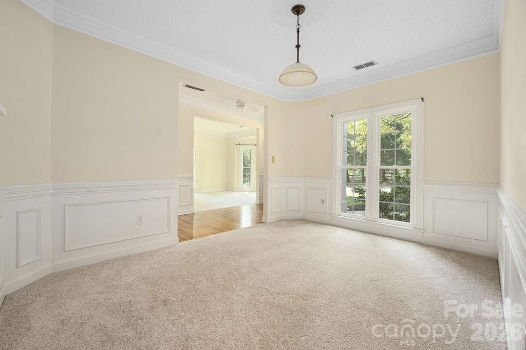 5217 Fairvista Drive — Charlotte