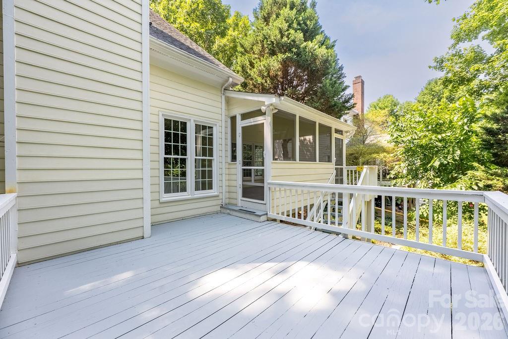 5217 Fairvista Drive — Charlotte