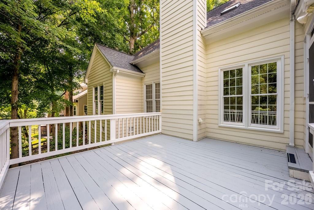 5217 Fairvista Drive — Charlotte