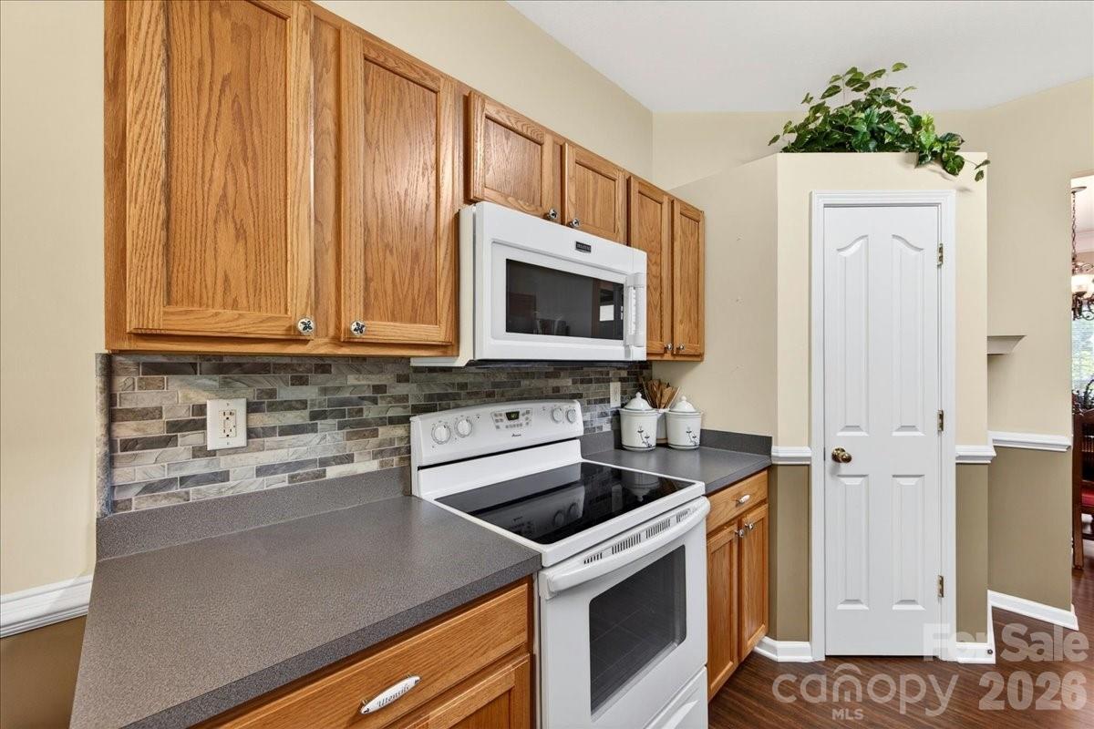 16046 Stuarts Draft Court — Charlotte
