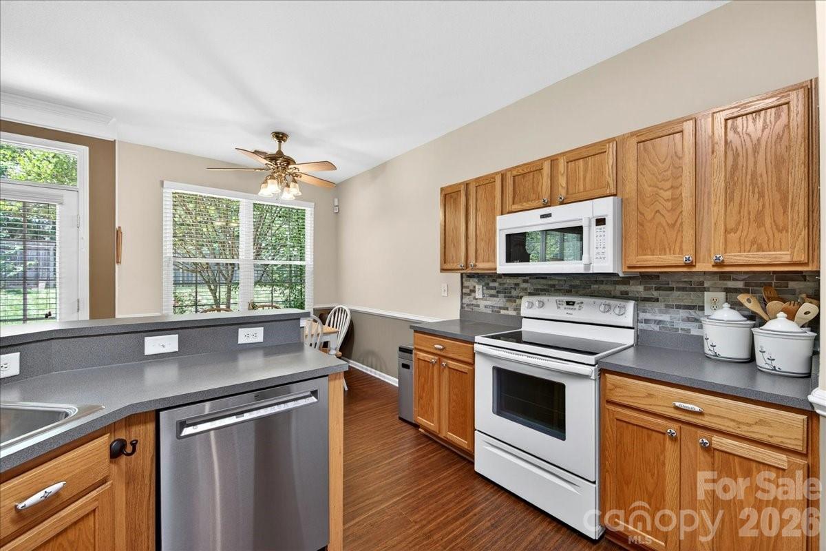 16046 Stuarts Draft Court — Charlotte