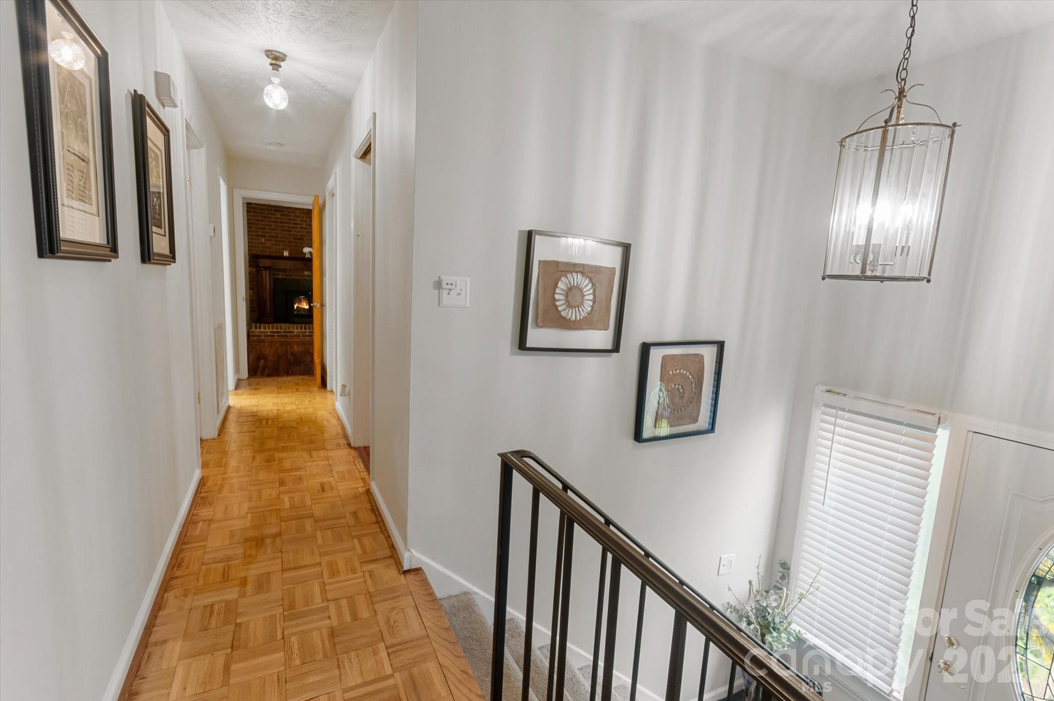 132 E Whisperwood Circle — Hendersonville