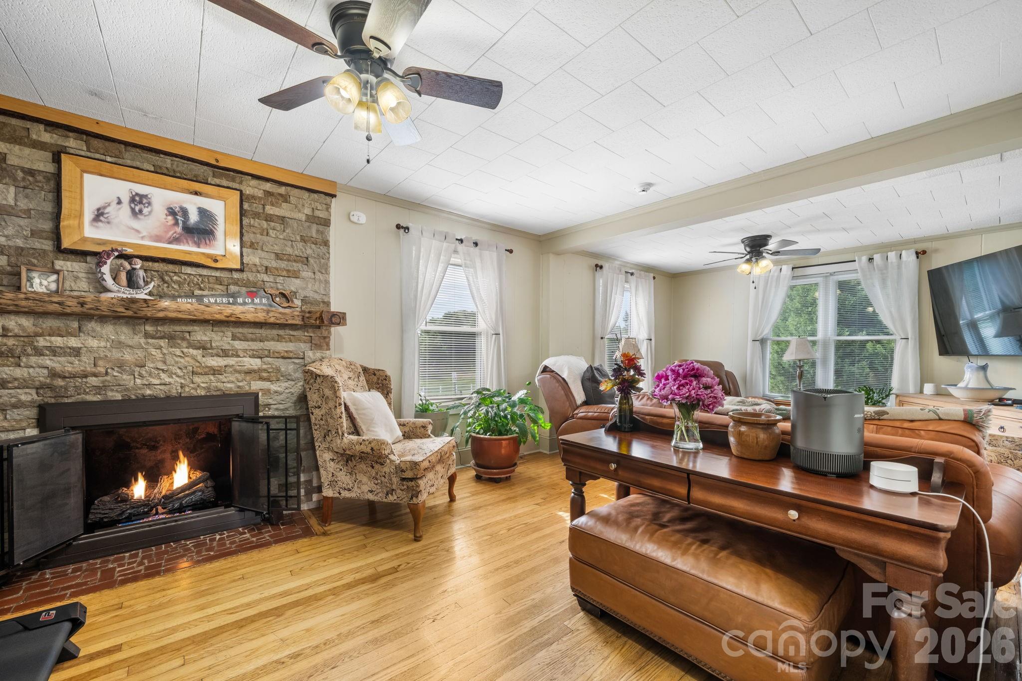 2582 Startown Road — Newton