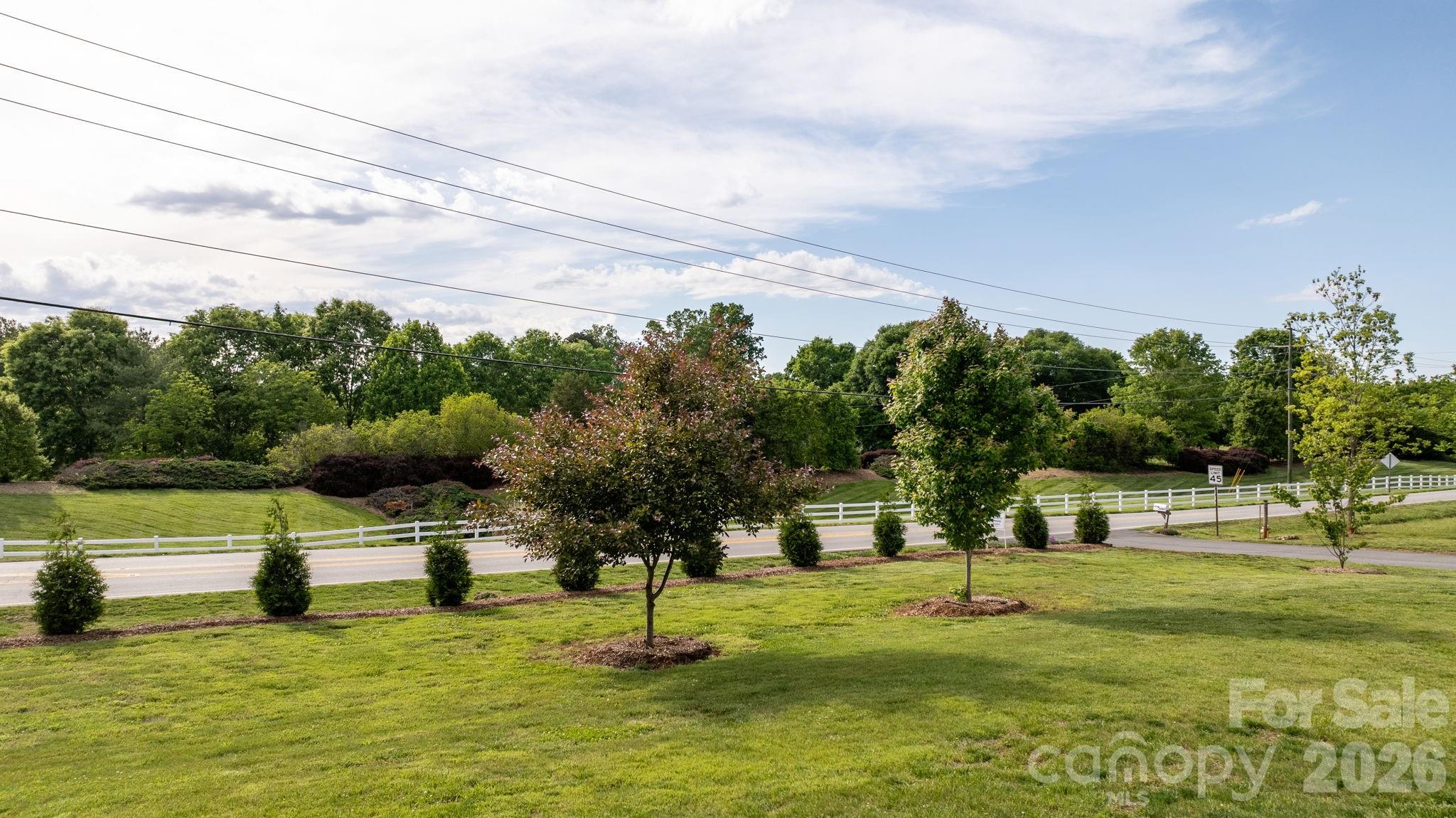 2582 Startown Road — Newton