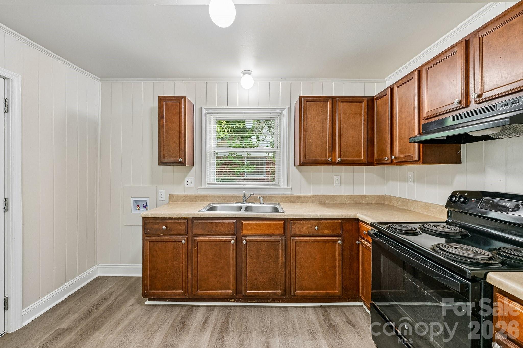 3935 Crestridge Drive — Charlotte