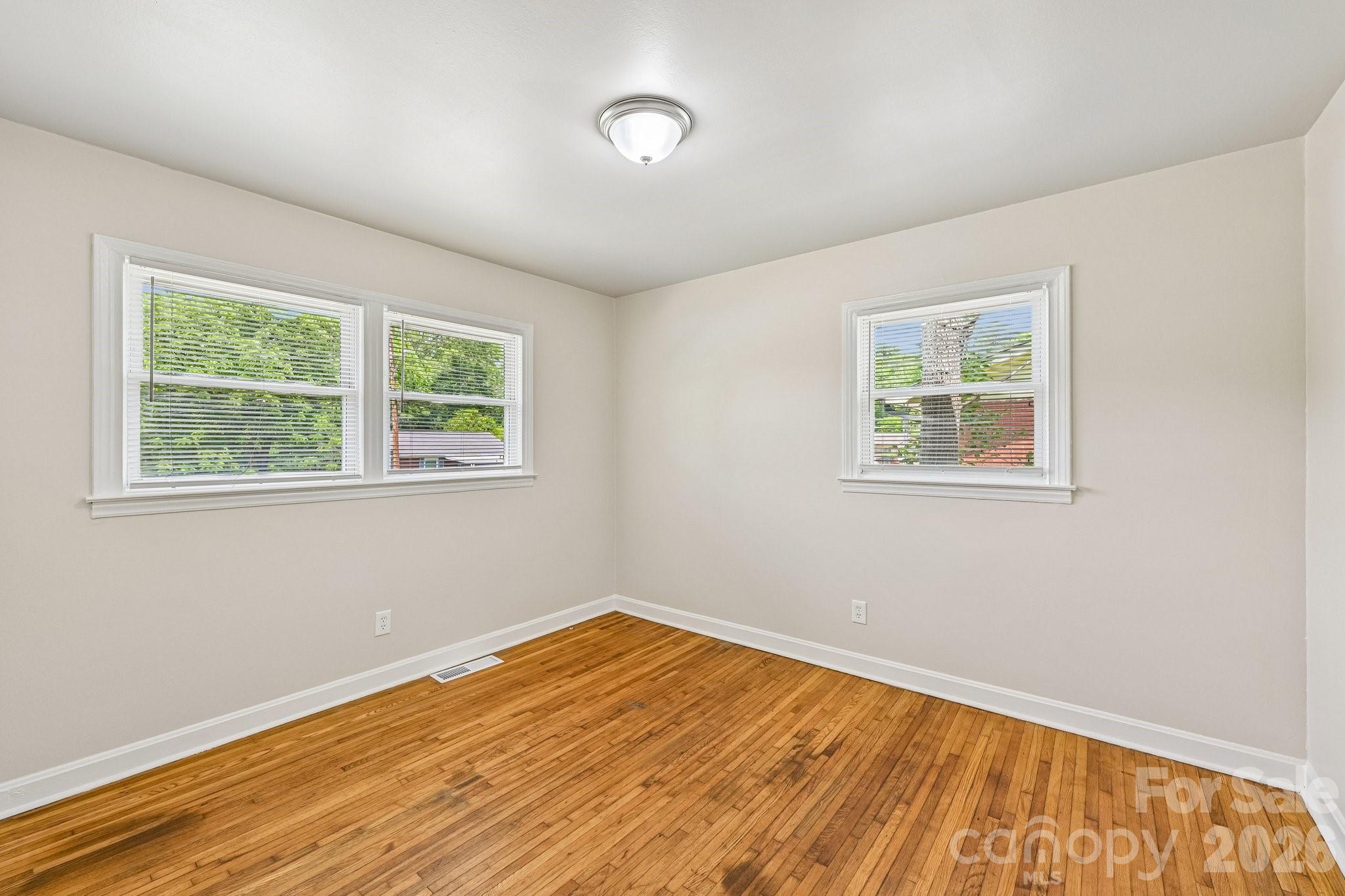 3935 Crestridge Drive — Charlotte