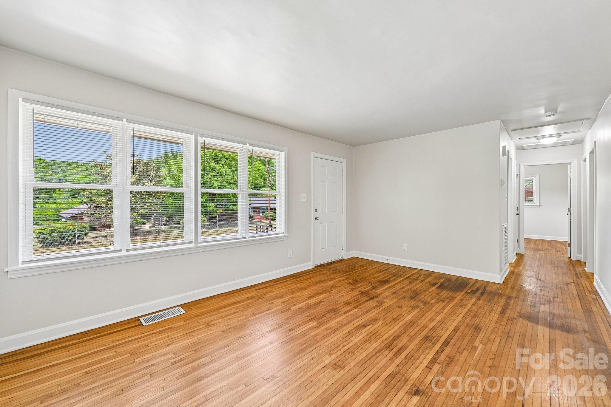 3935 Crestridge Drive — Charlotte