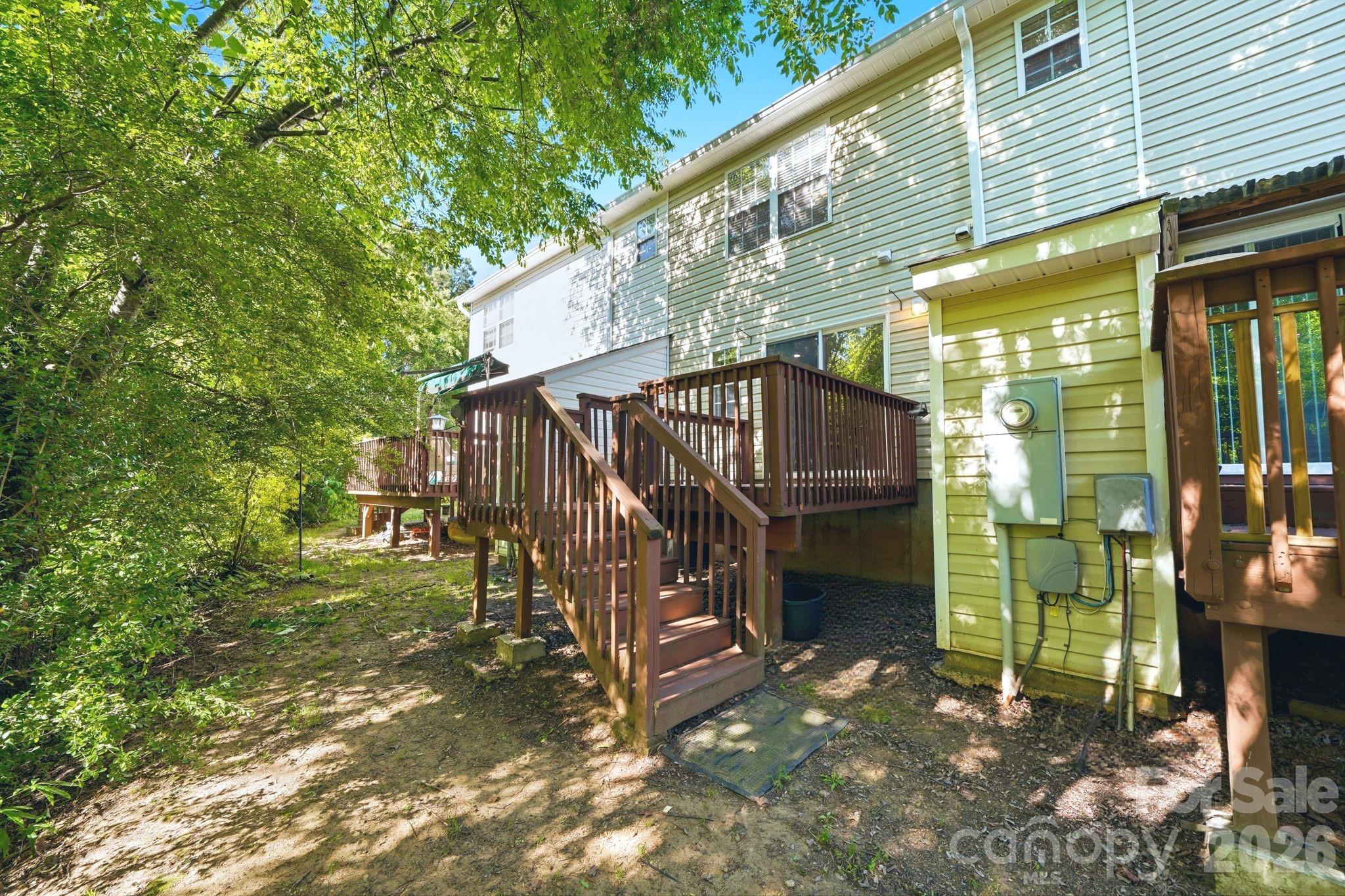 687 Rock Lake Glen — Fort Mill