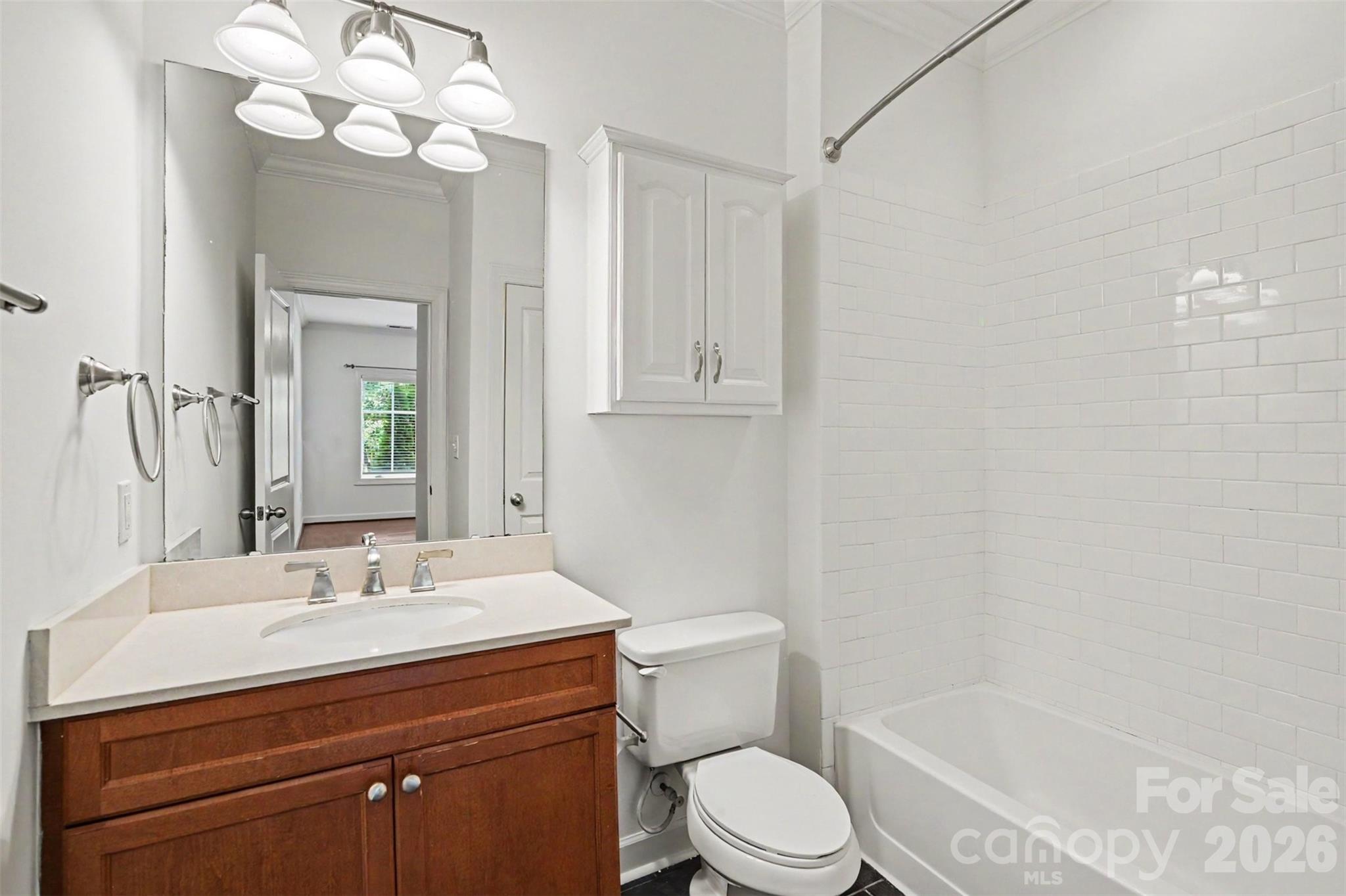 1903 Kenilworth Avenue #105 — Charlotte