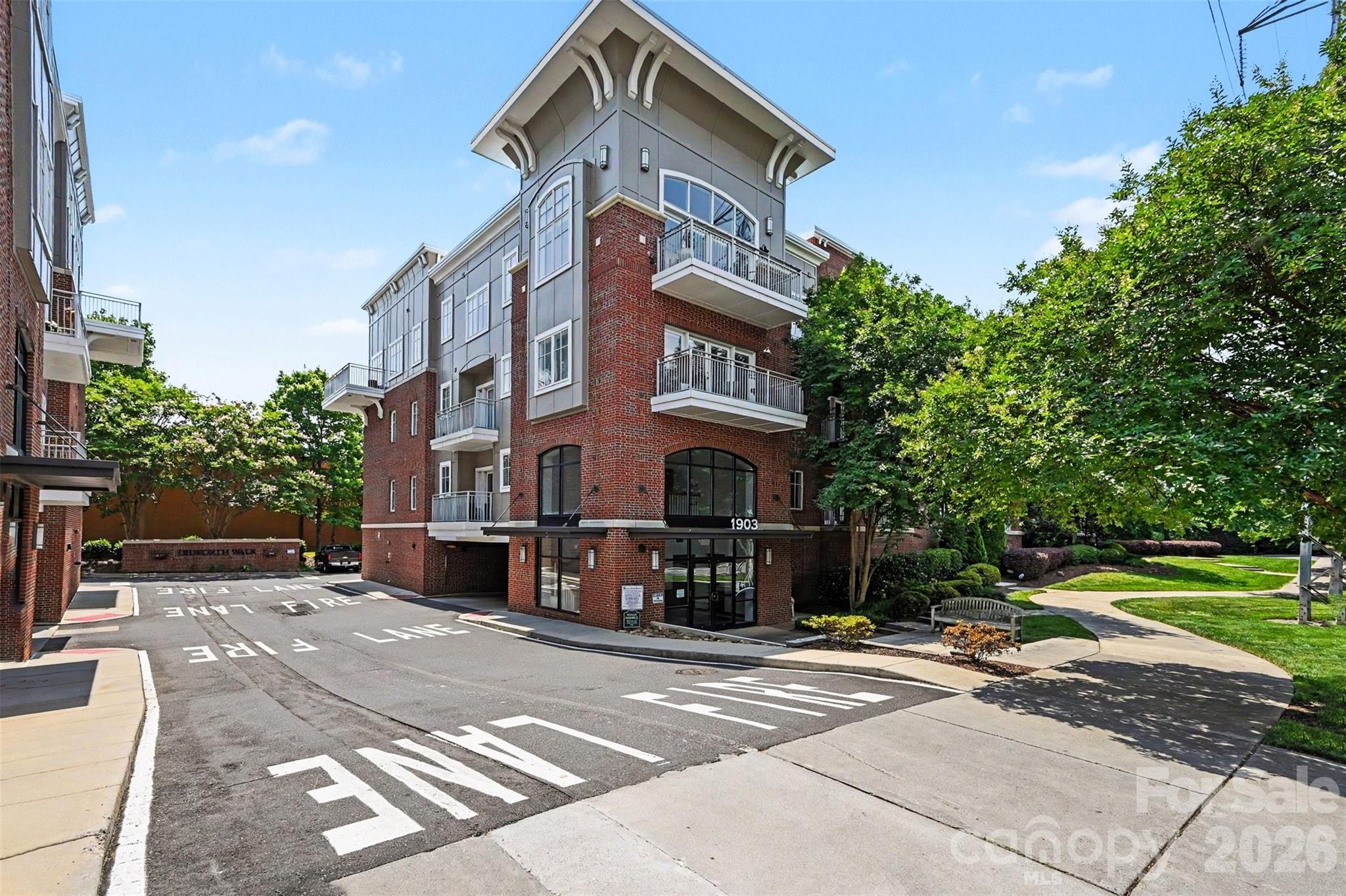 1903 Kenilworth Avenue #105 — Charlotte