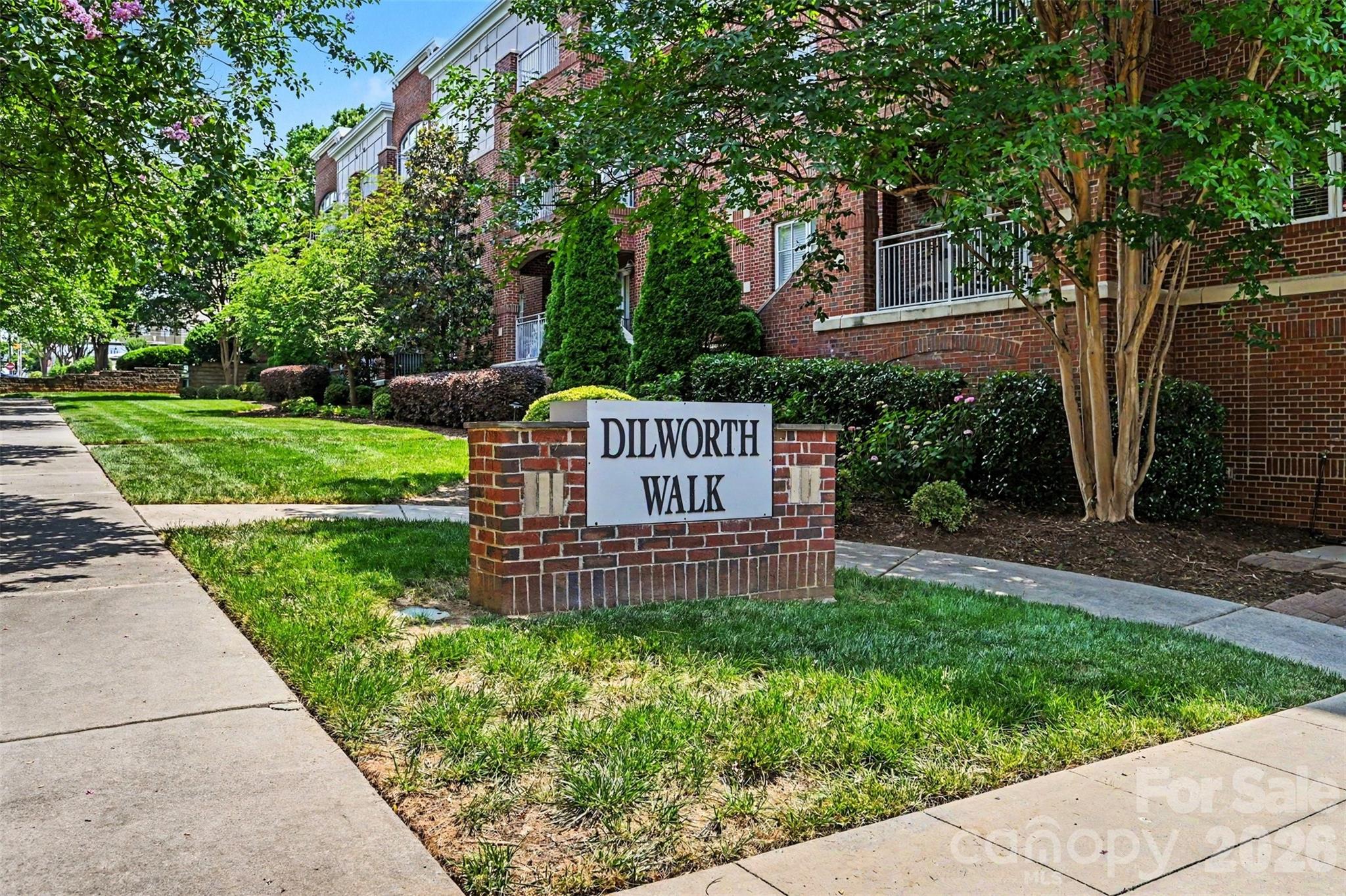 1903 Kenilworth Avenue #105 — Charlotte
