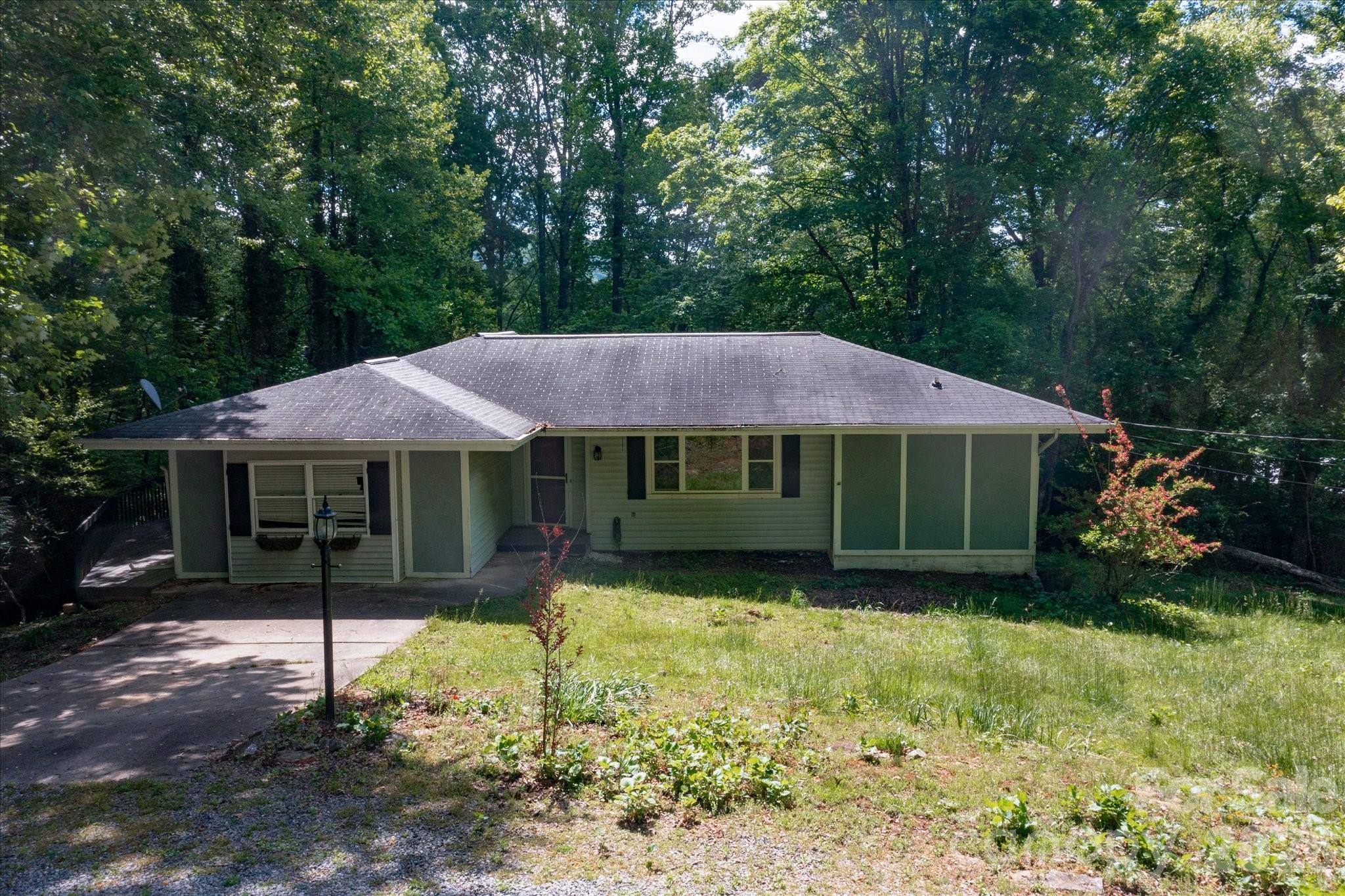147 Barberry Heights Drive — Brevard