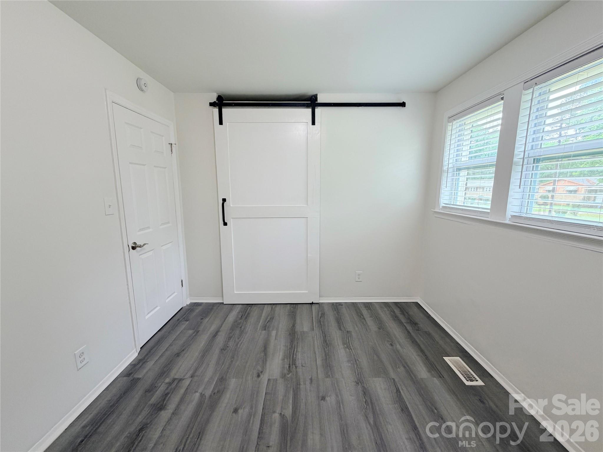 9209 Edgevale Drive — Charlotte