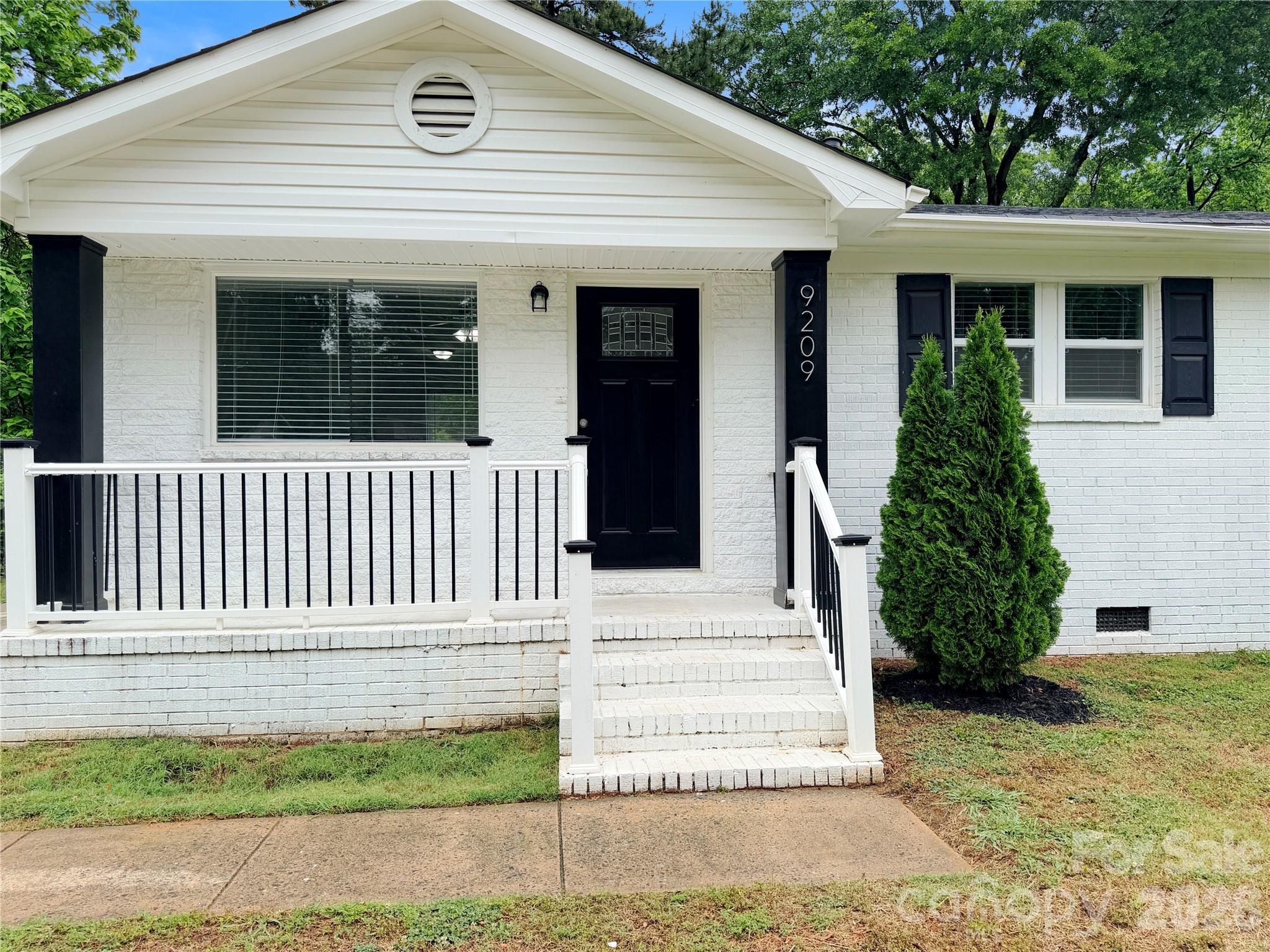 9209 Edgevale Drive — Charlotte
