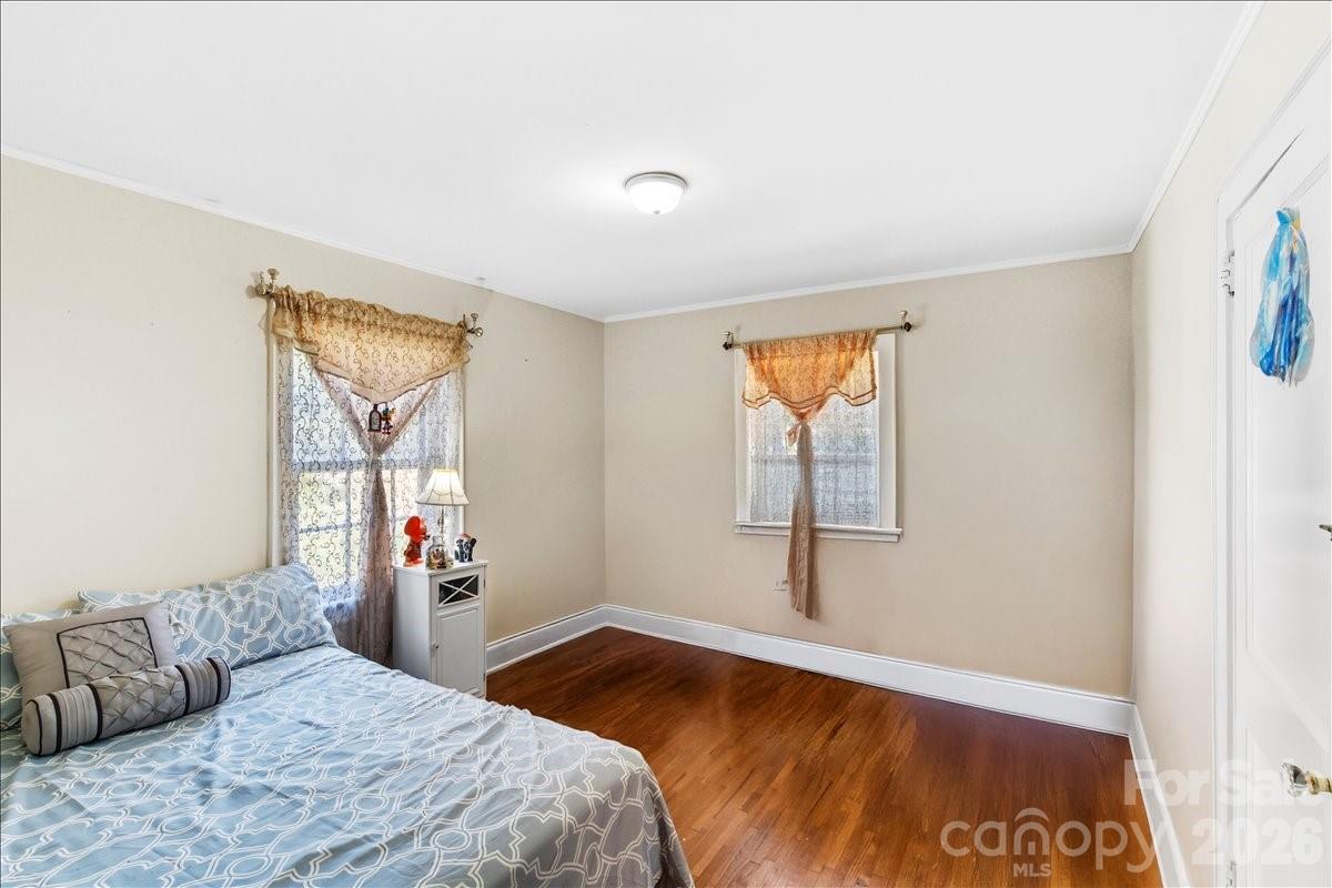 1222 E Park Drive — Gastonia