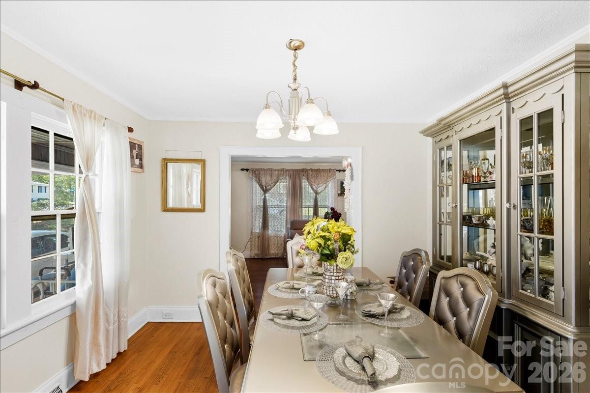 1222 E Park Drive — Gastonia