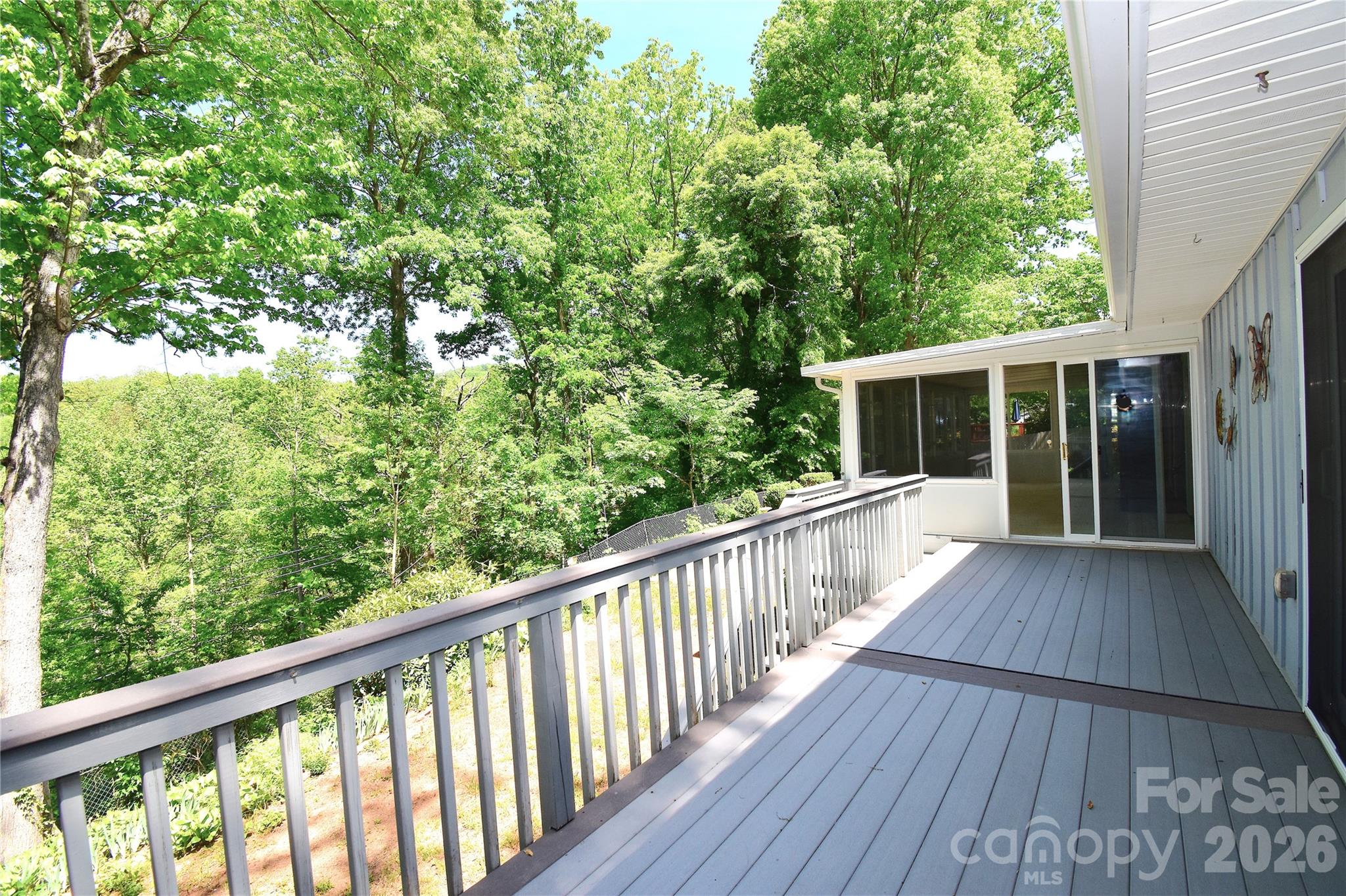88 Botany Drive — Asheville