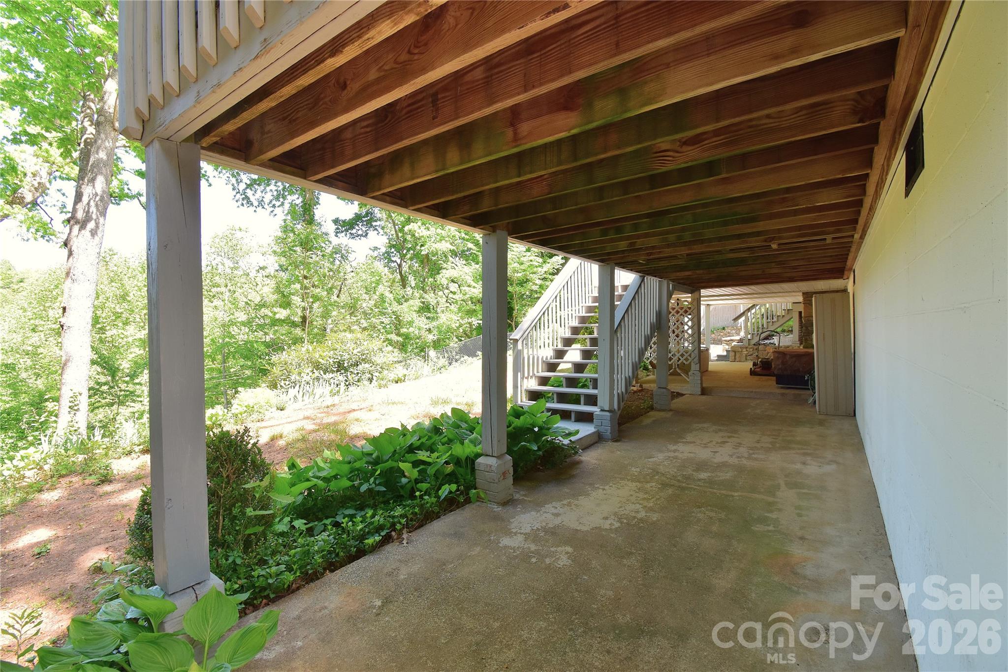 88 Botany Drive — Asheville
