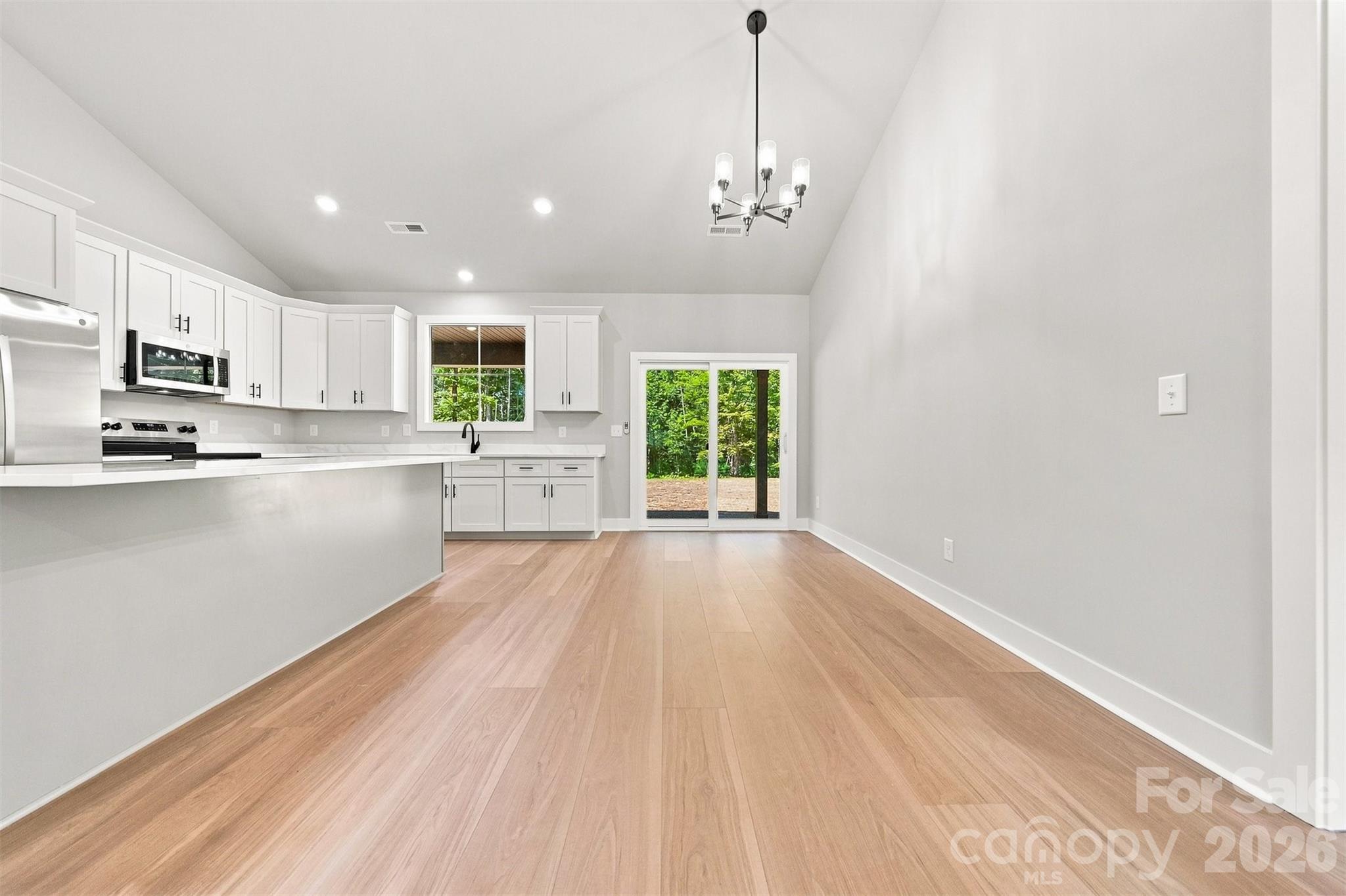 2435 Kimberly Avenue — Morganton