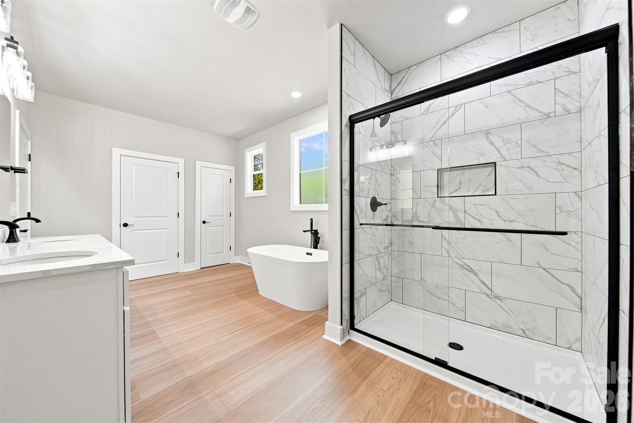 2435 Kimberly Avenue — Morganton
