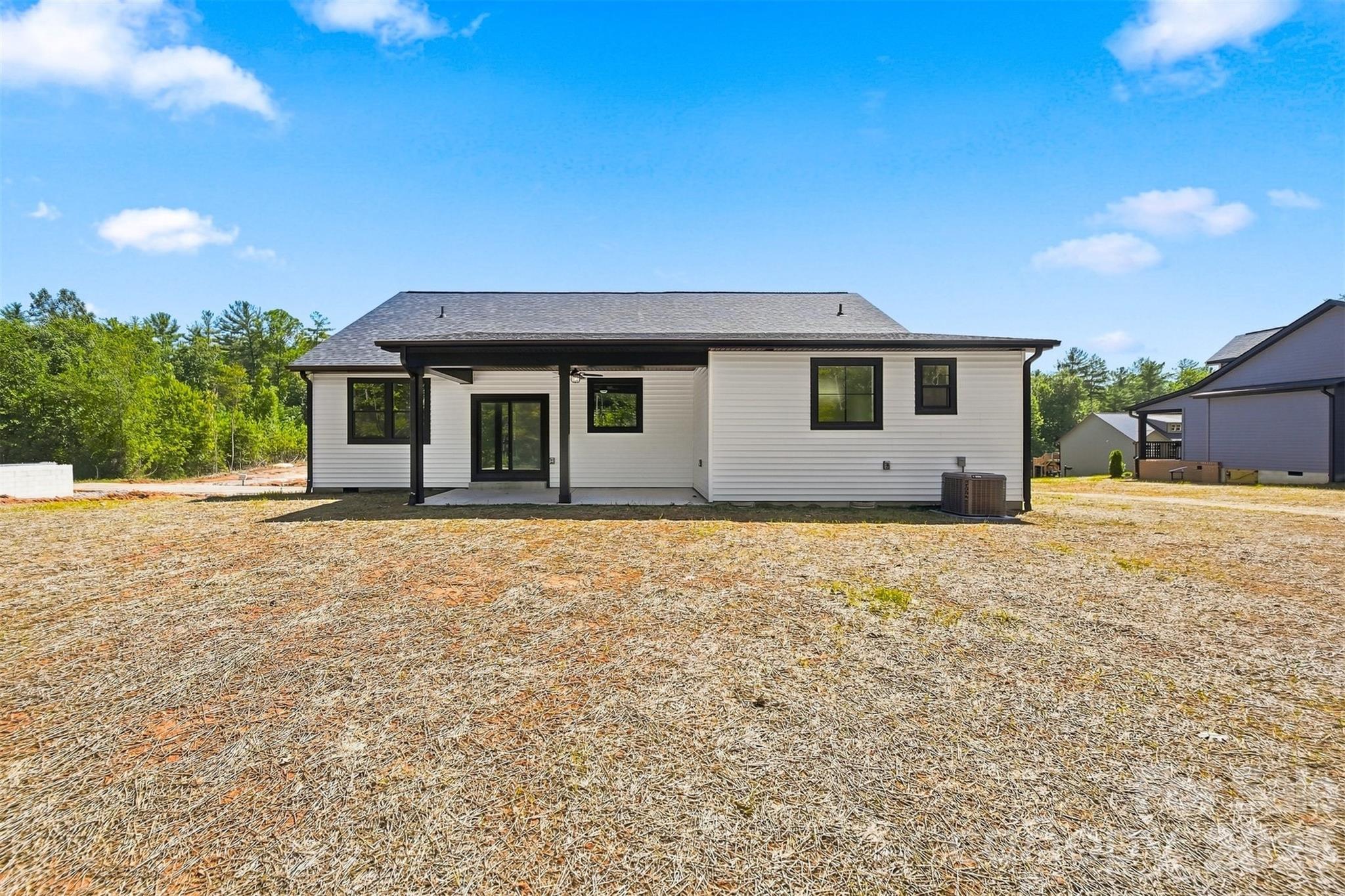2435 Kimberly Avenue — Morganton