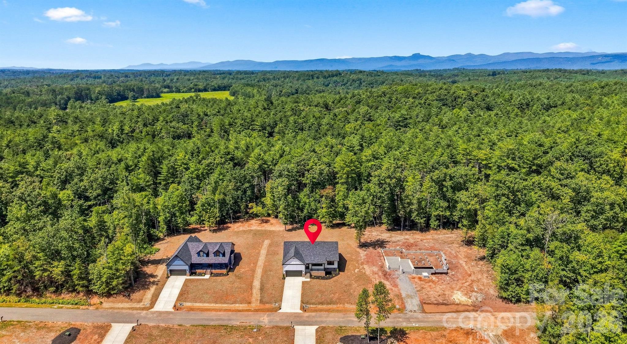 2435 Kimberly Avenue — Morganton