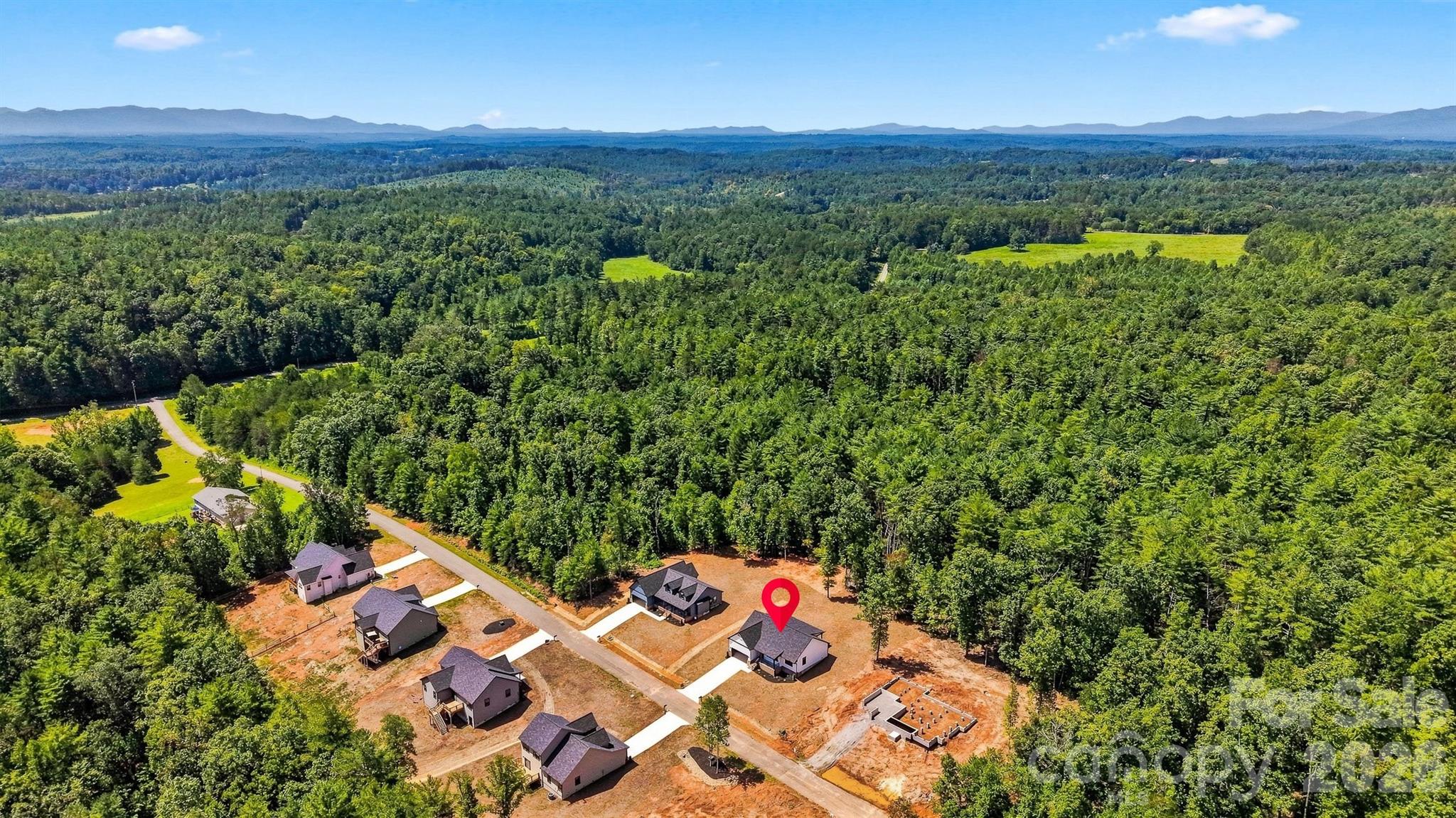 2435 Kimberly Avenue — Morganton
