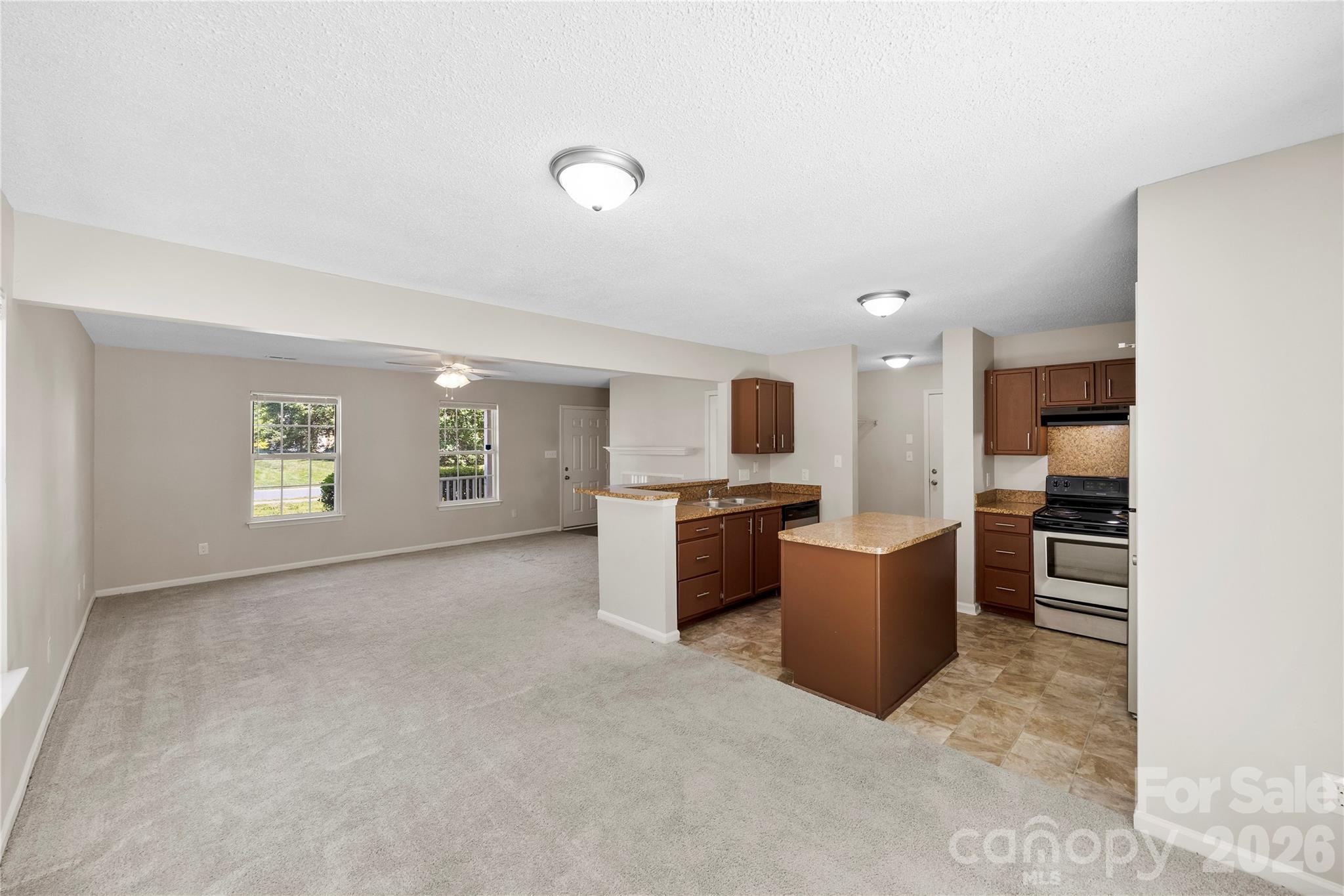 9713 Aviary Hill Way — Charlotte
