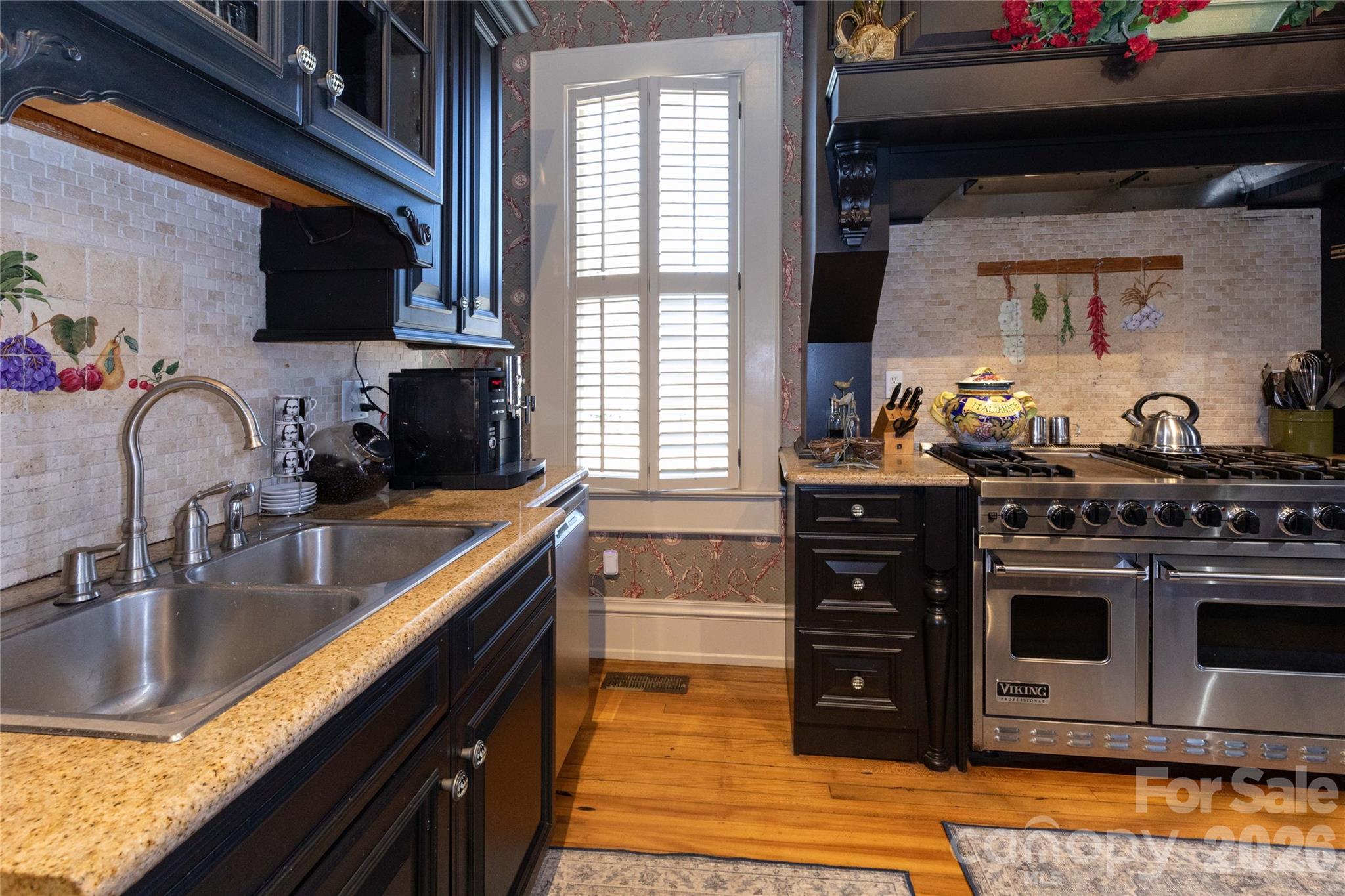 129 Woolsey Heights — Waynesville