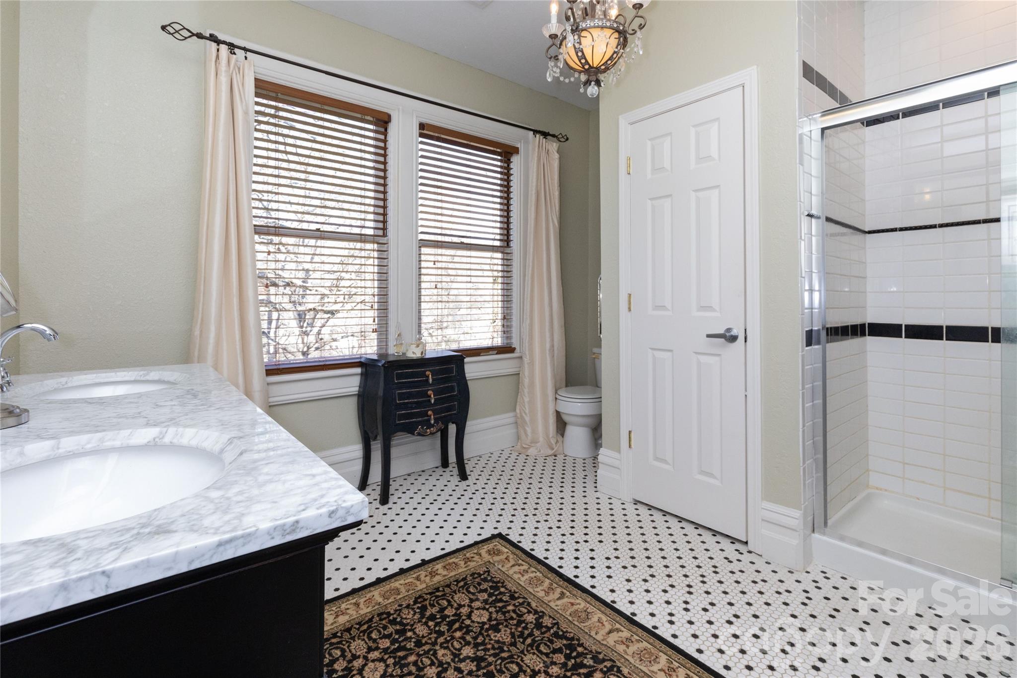 129 Woolsey Heights — Waynesville