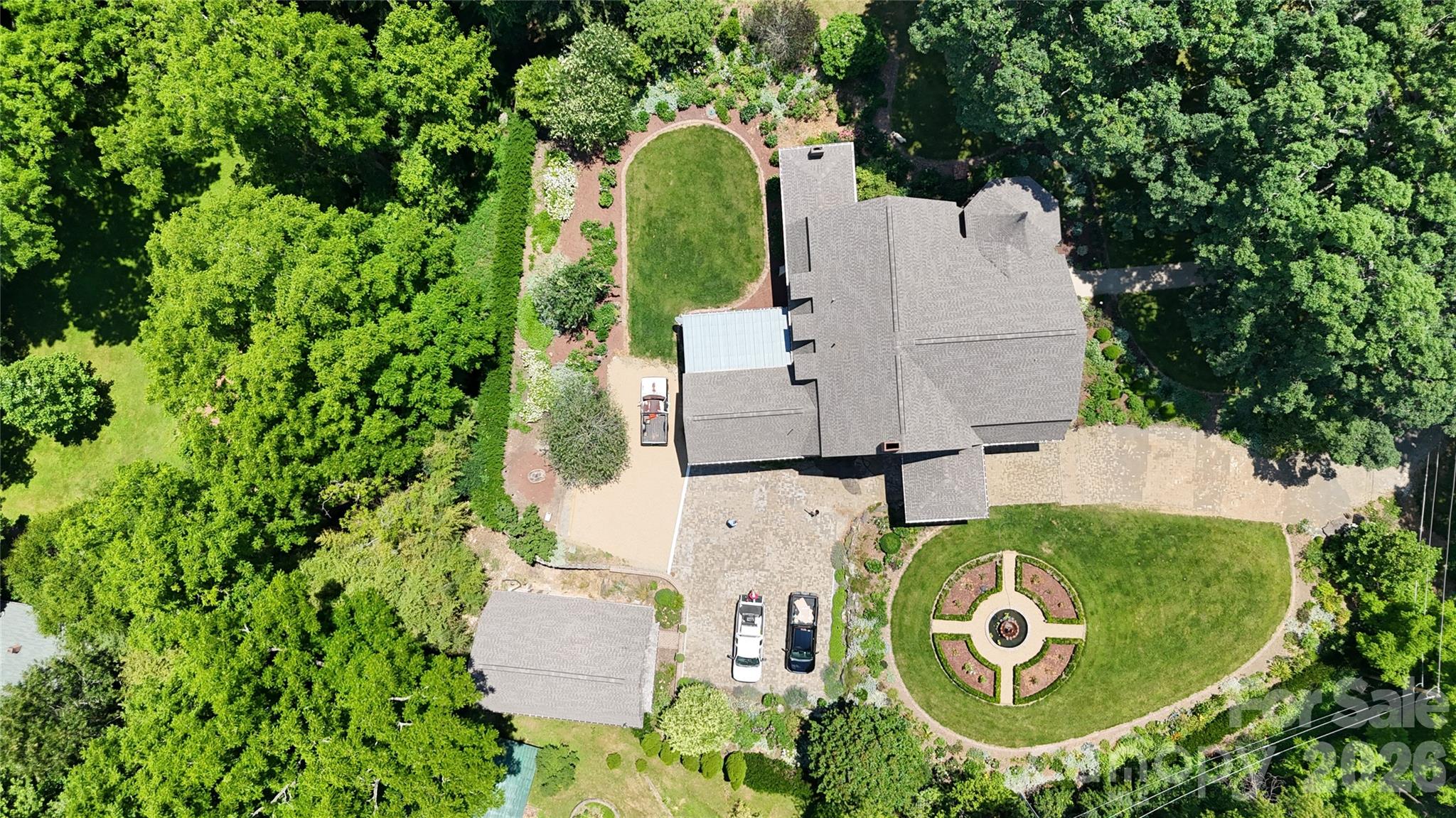 129 Woolsey Heights — Waynesville