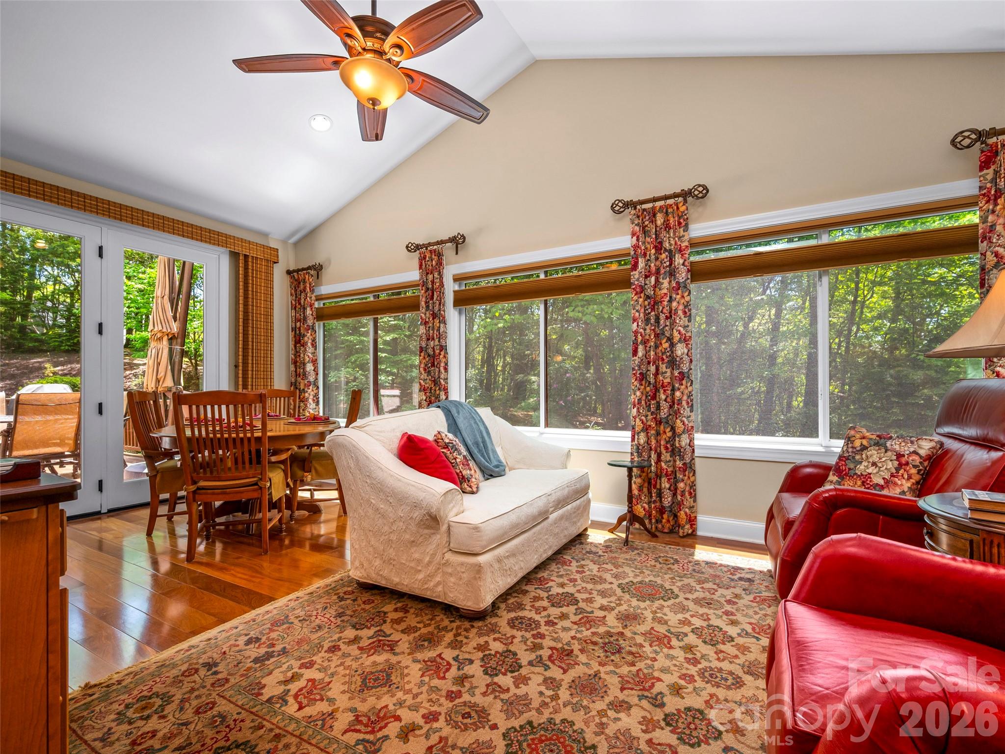 100 Falls Summit Road — Hendersonville