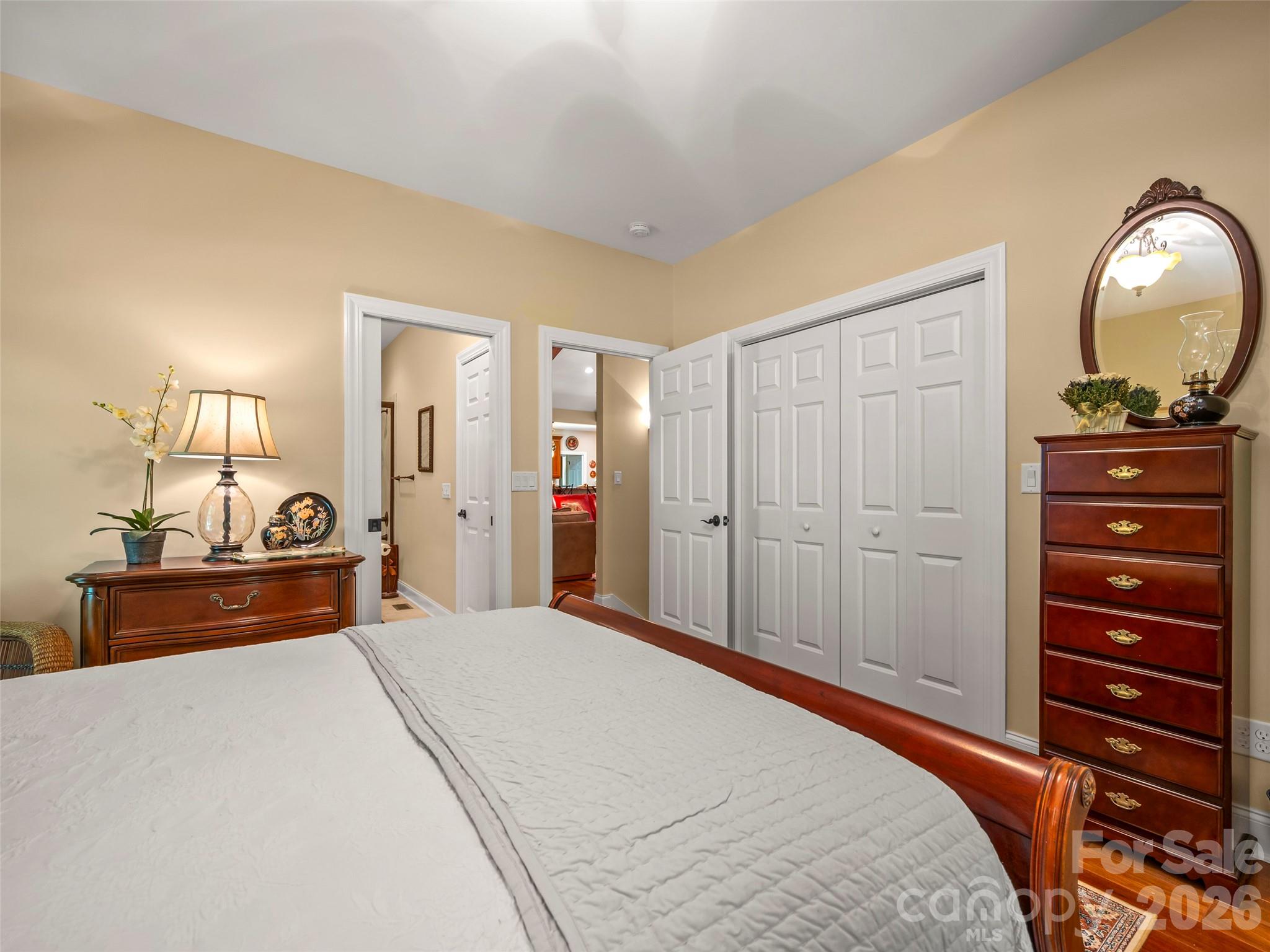 100 Falls Summit Road — Hendersonville
