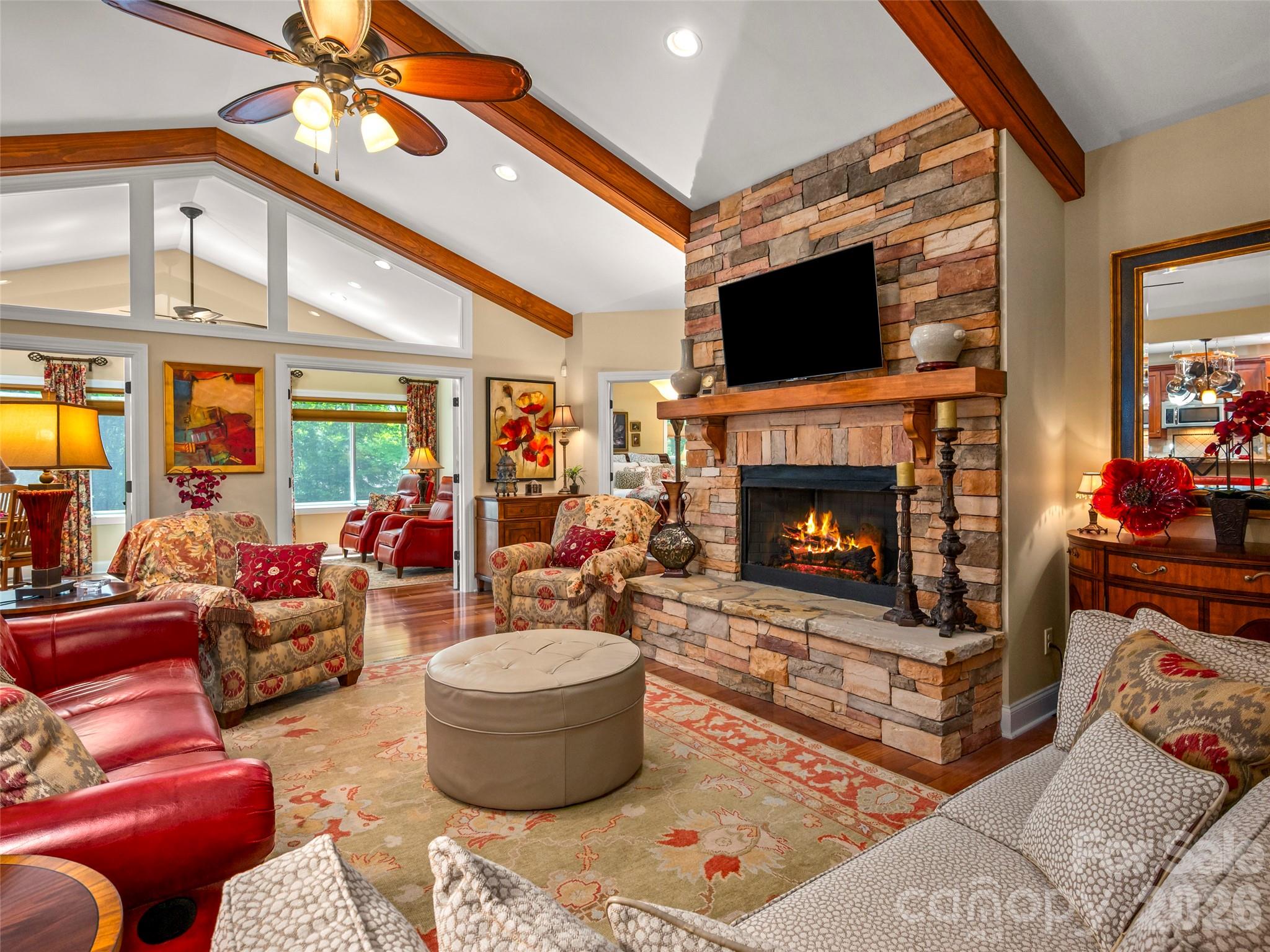 100 Falls Summit Road — Hendersonville