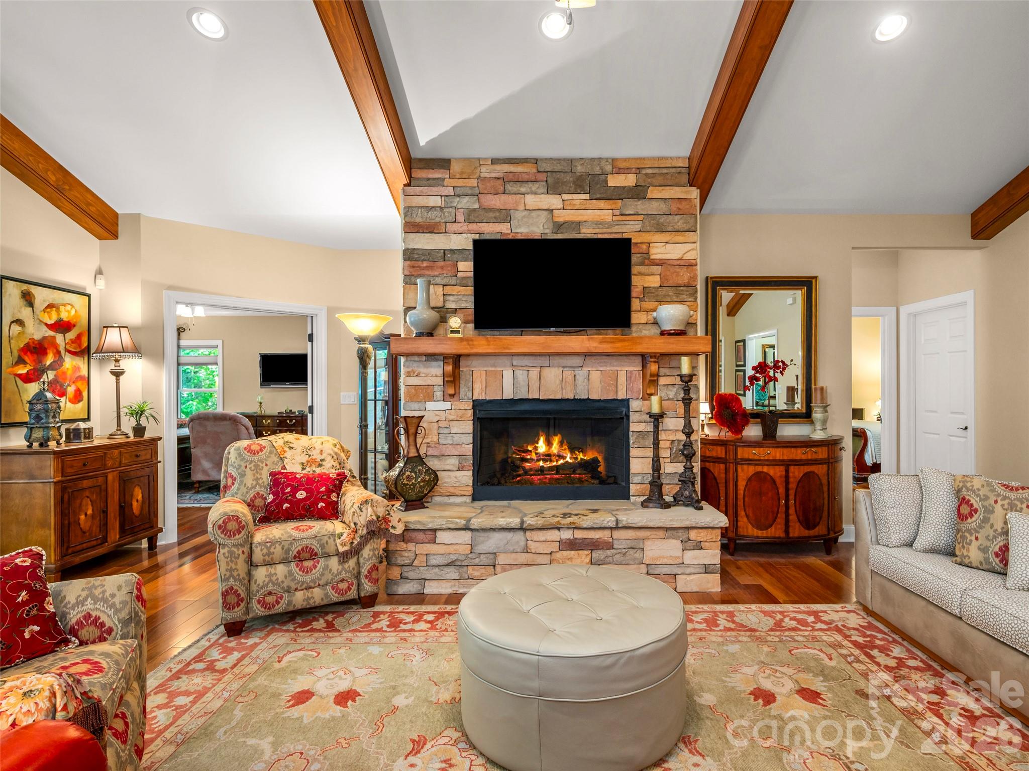 100 Falls Summit Road — Hendersonville