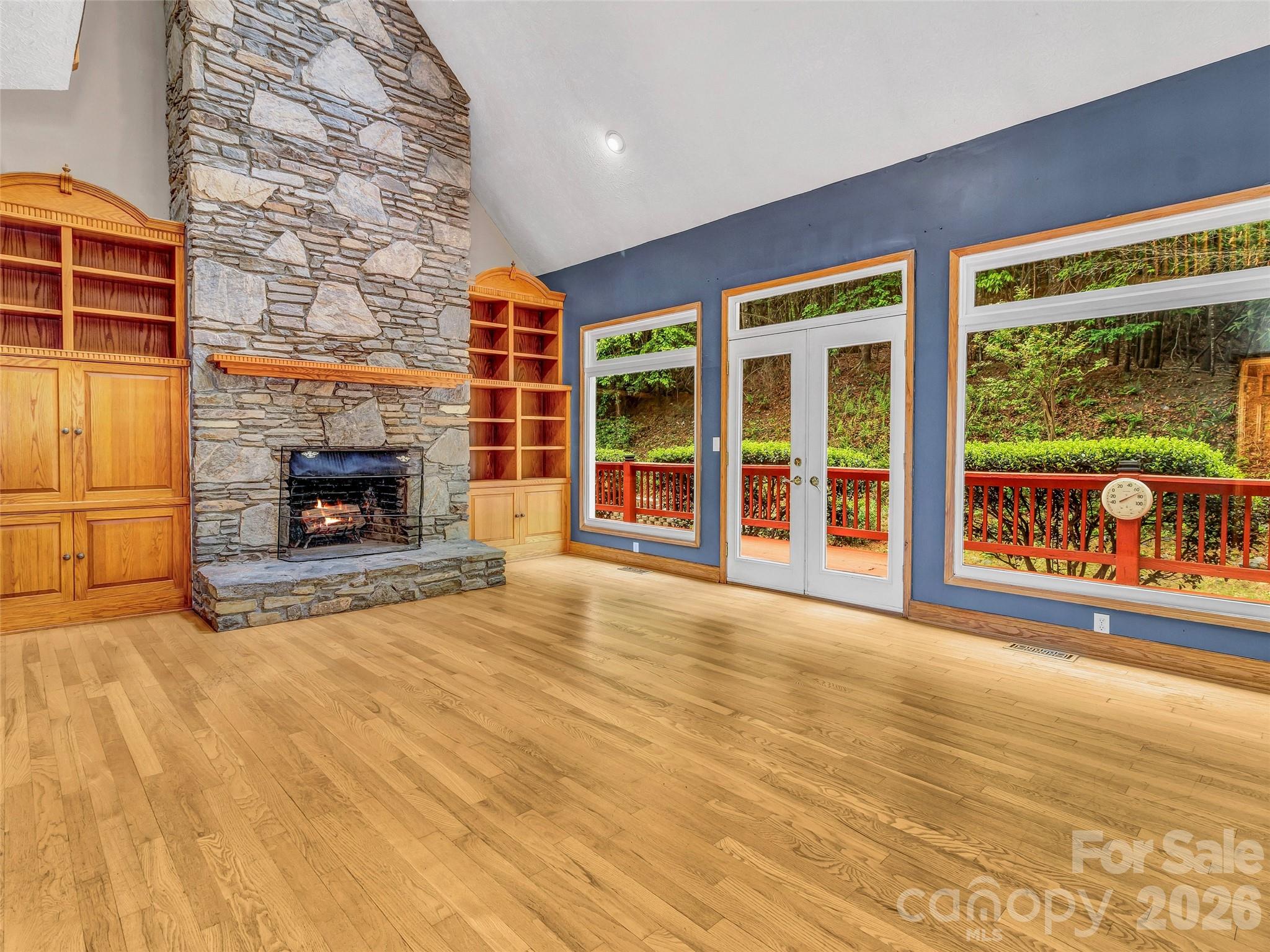 287 Shady Creek Lane — Hendersonville