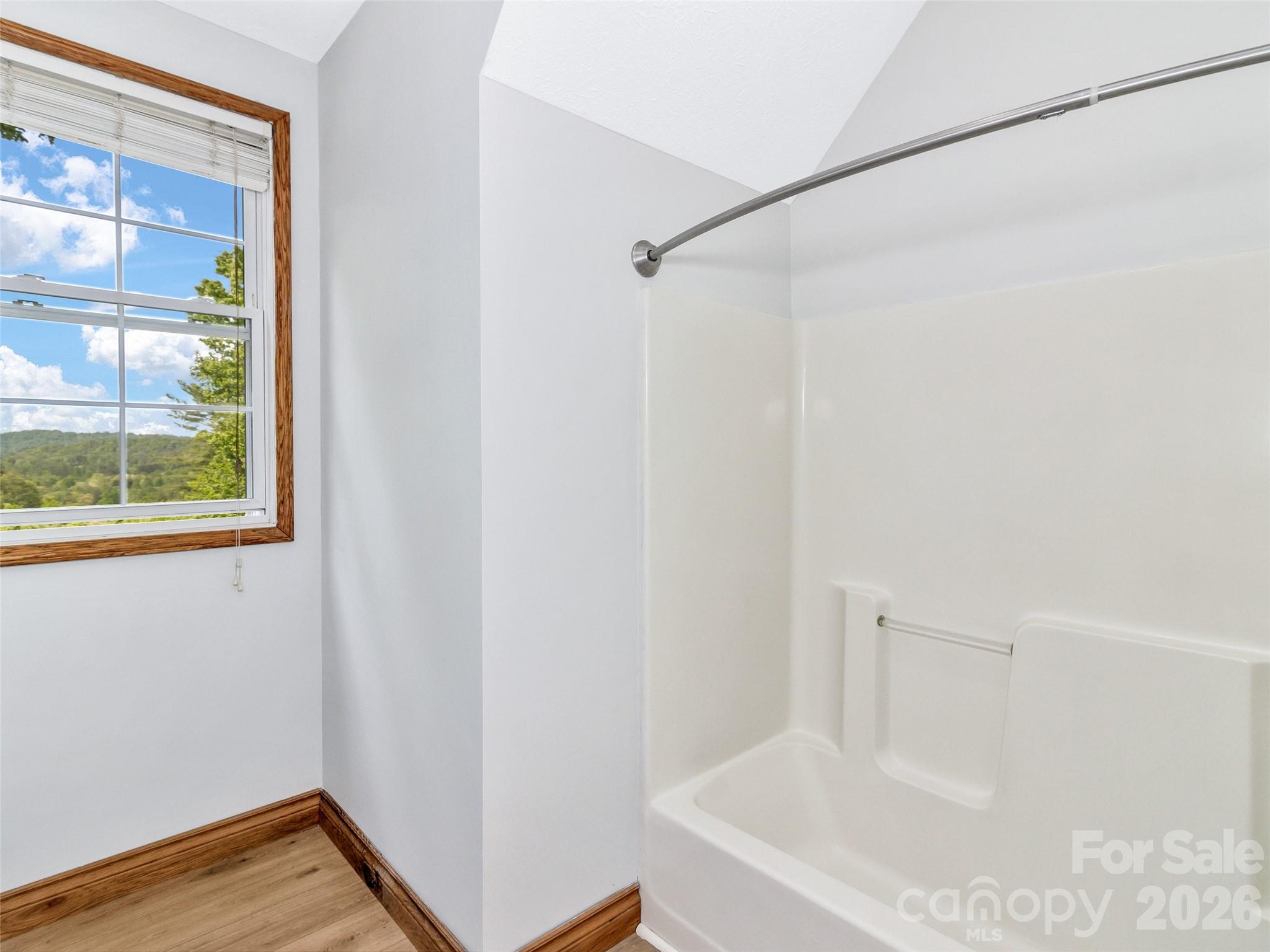 287 Shady Creek Lane — Hendersonville
