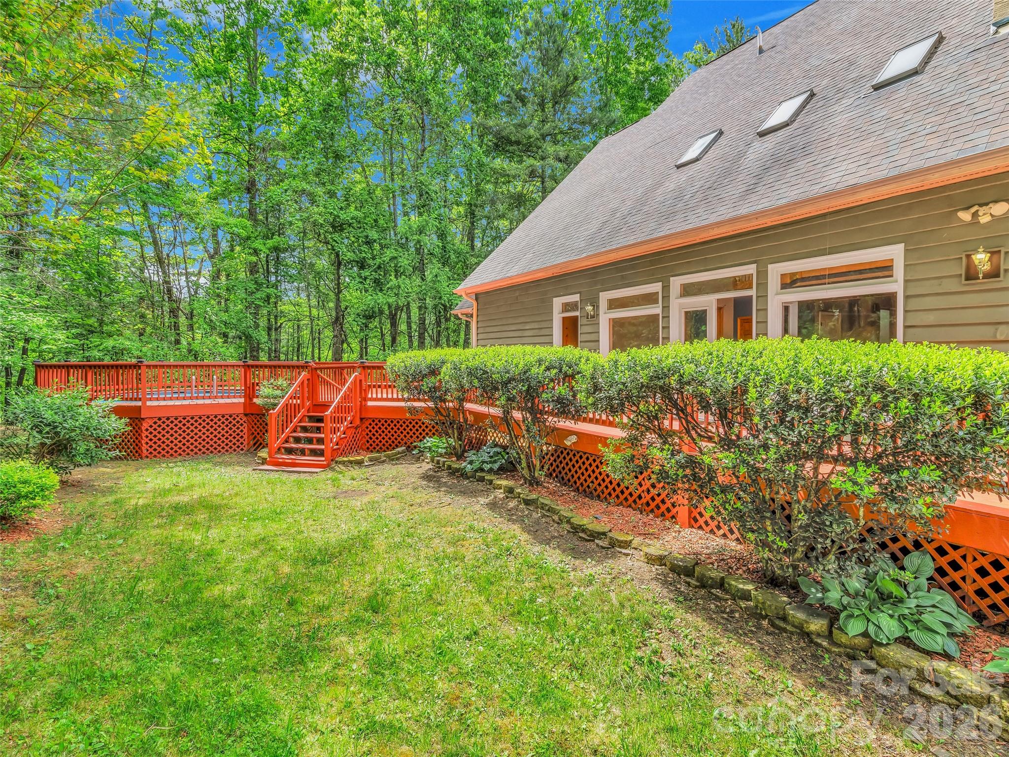 287 Shady Creek Lane — Hendersonville