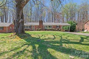 6313 Arden Circle — Clemmons
