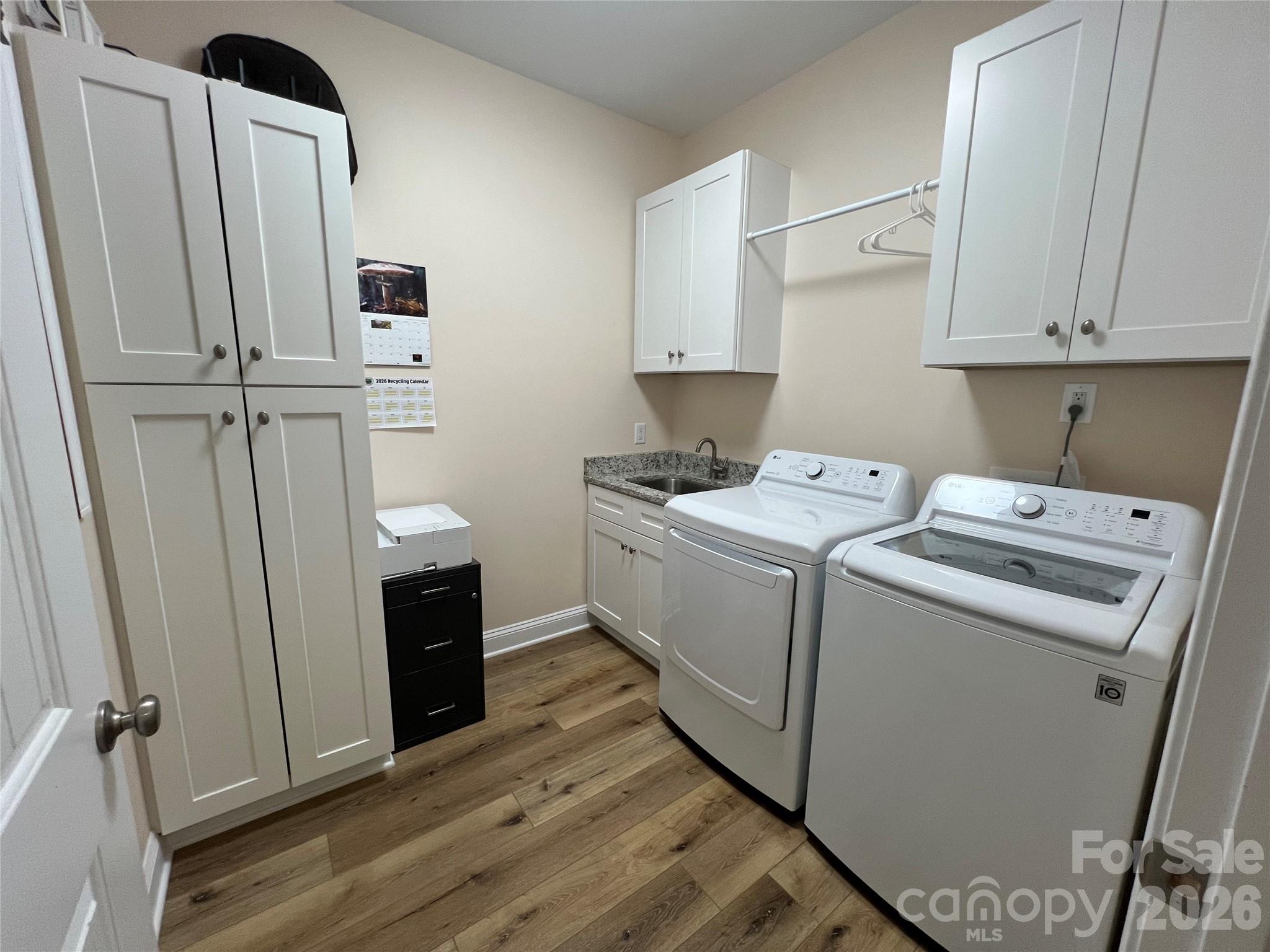 162 Red Oak Drive — Forest City