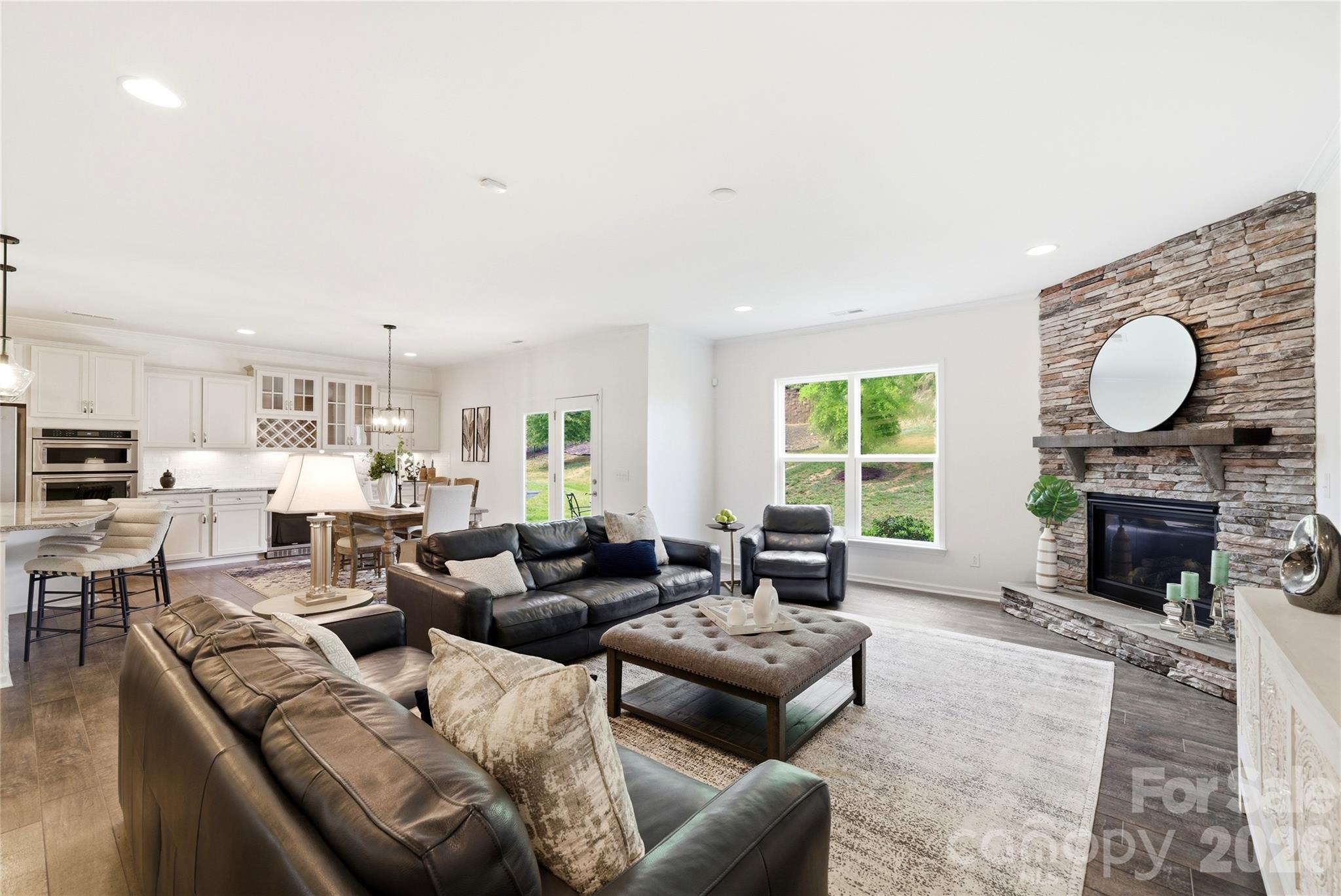 7147 Brookline Place — Huntersville