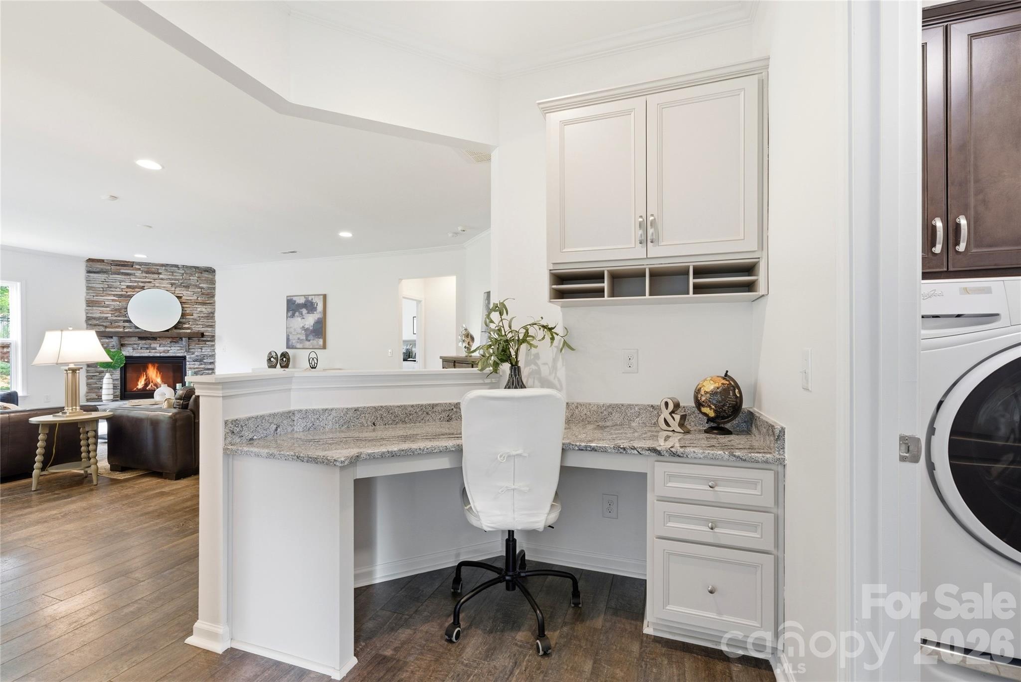7147 Brookline Place — Huntersville