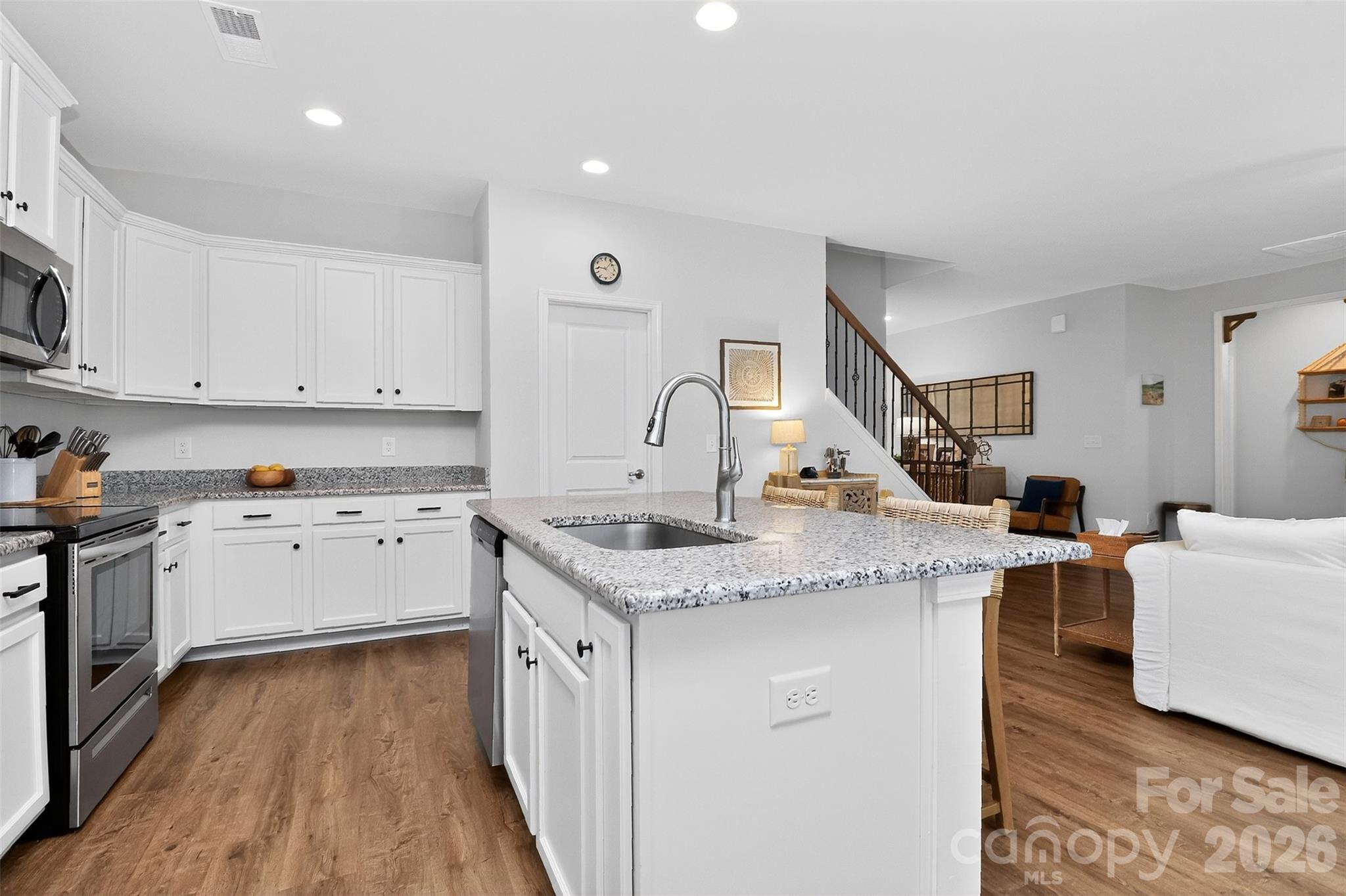 413 Colton Street — Oakboro